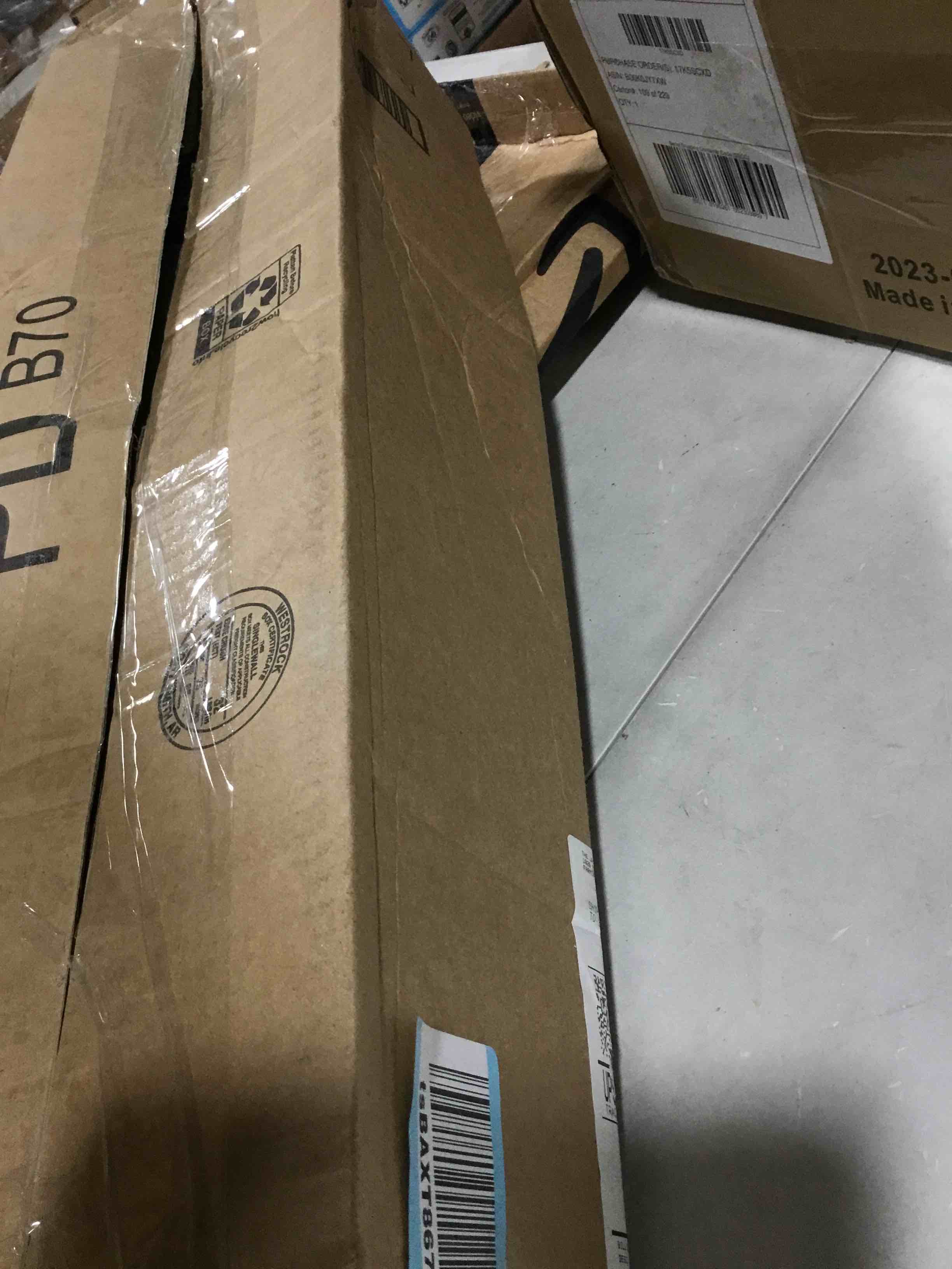 https://s3.amazonaws.com/lotting-images-prod/bidfta/ORG4091392_1705350692478.jpeg