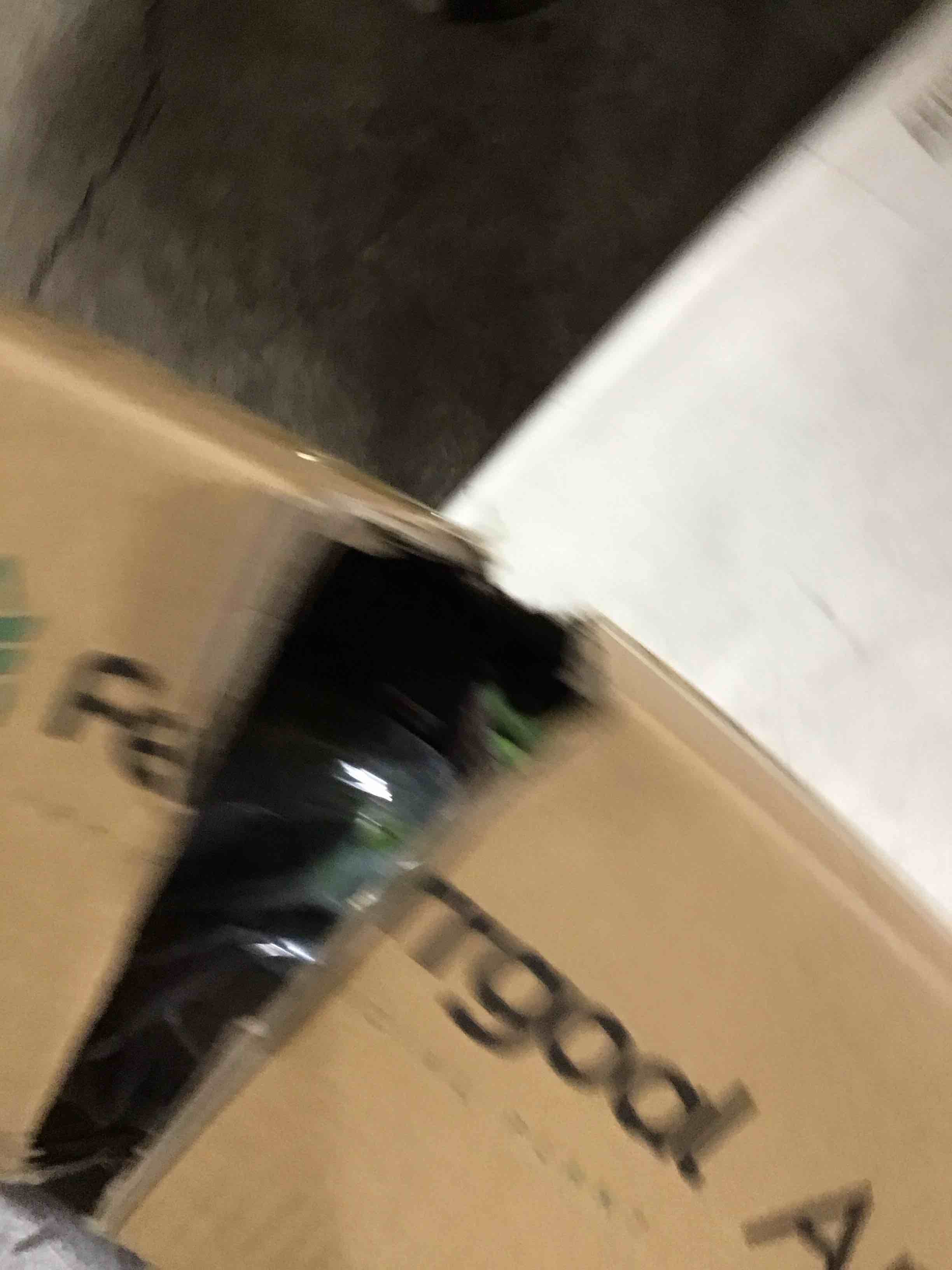 https://s3.amazonaws.com/lotting-images-prod/bidfta/ORG4092202_1706908547720.jpeg