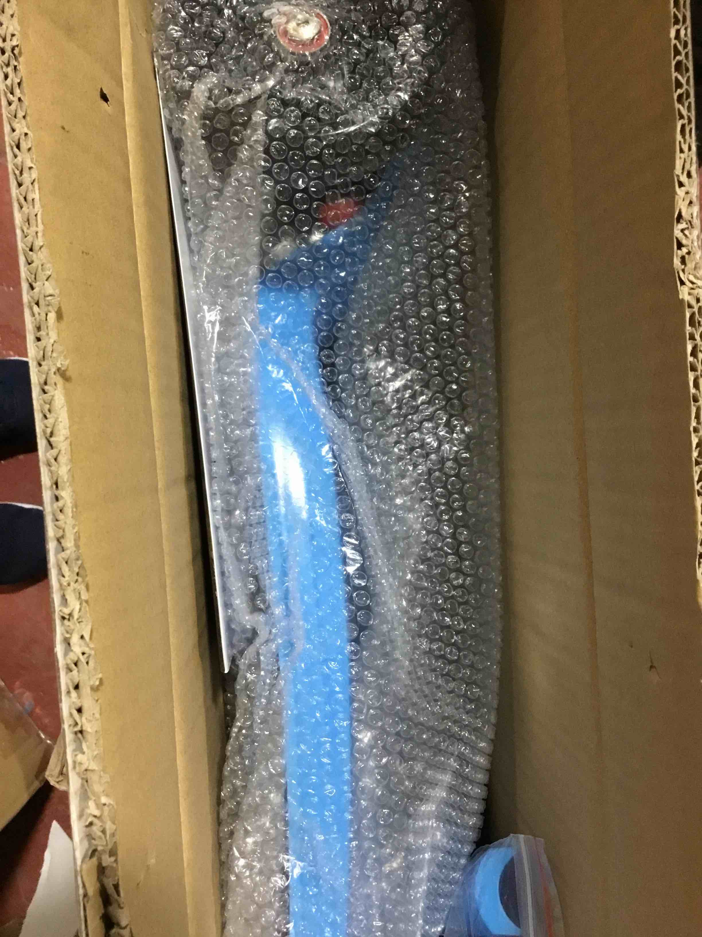https://s3.amazonaws.com/lotting-images-prod/bidfta/ORG4092980_1706792529761.jpeg