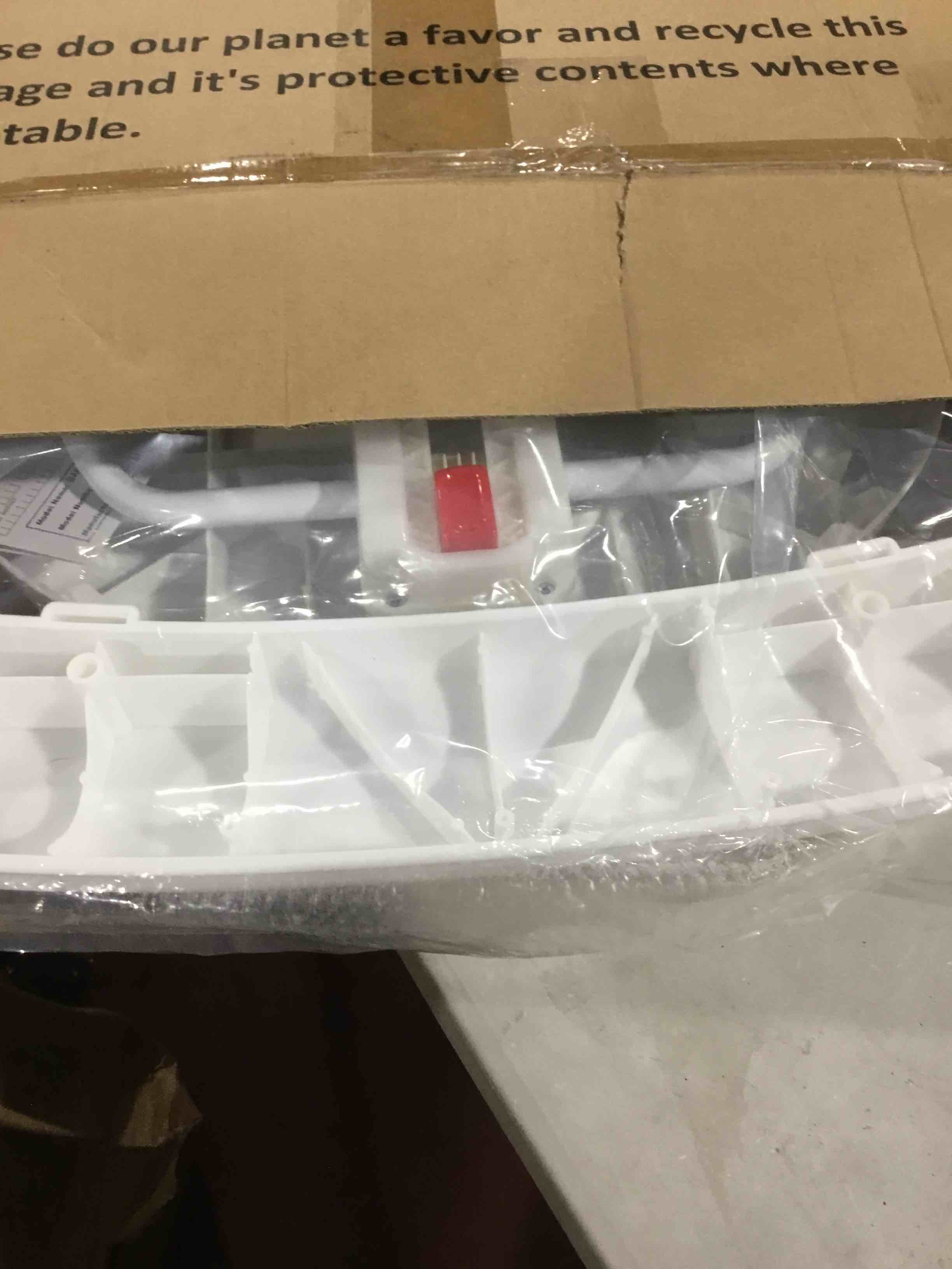https://s3.amazonaws.com/lotting-images-prod/bidfta/ORG4093626_1707328869278.jpeg