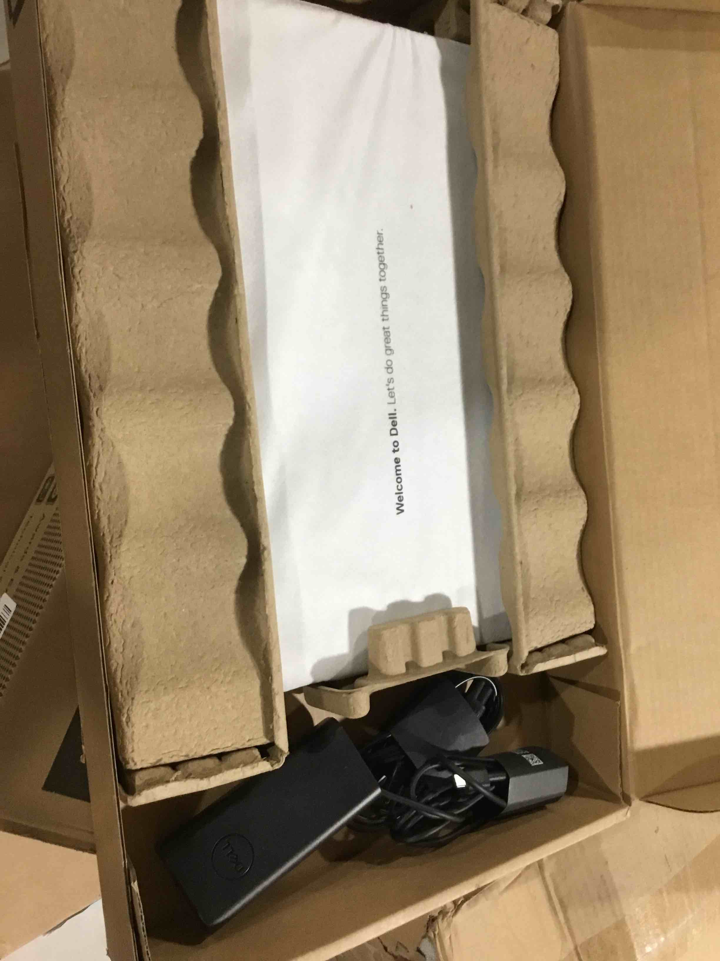 https://s3.amazonaws.com/lotting-images-prod/bidfta/ORG4093642_1707334853630.jpeg