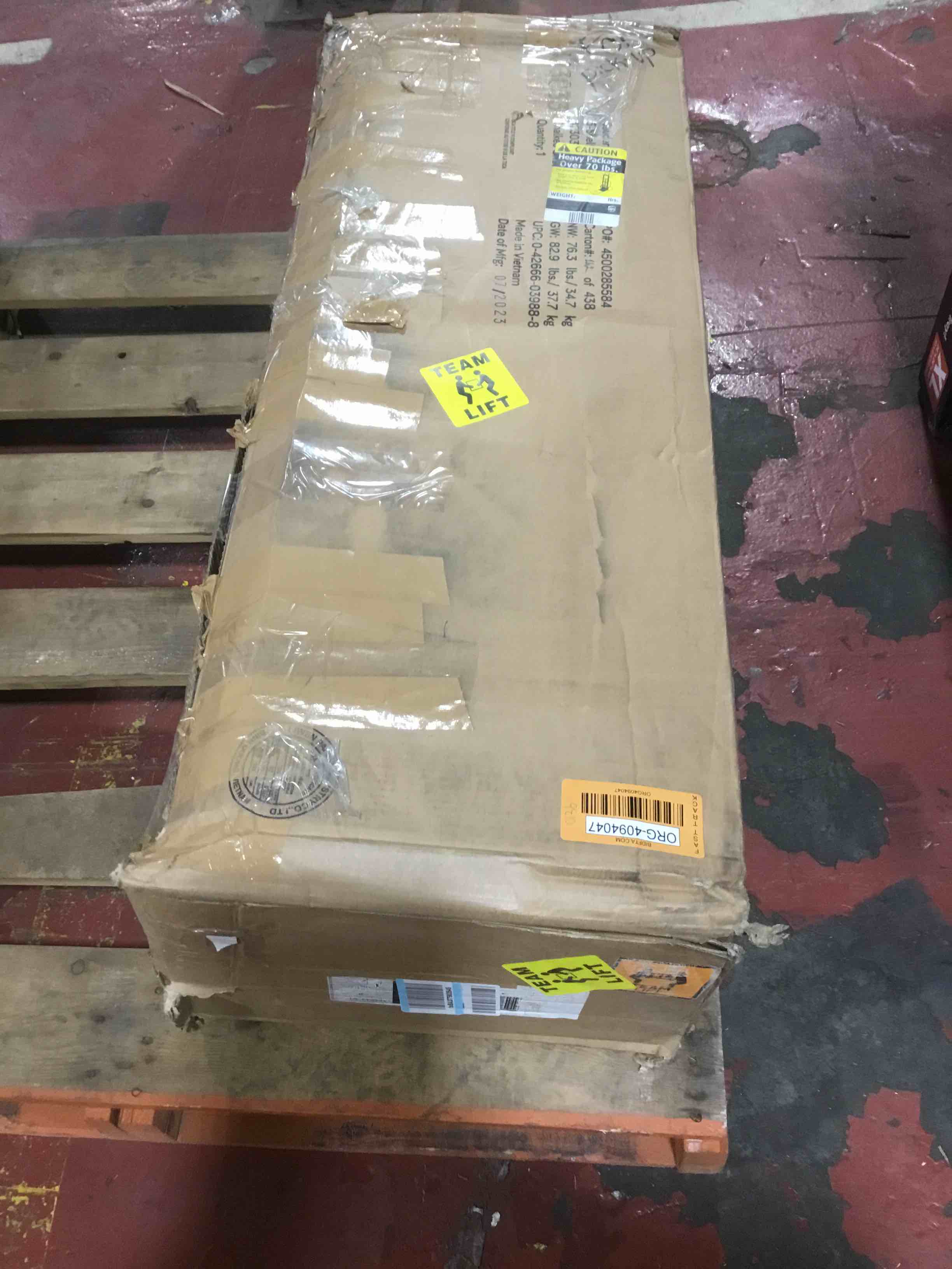 https://s3.amazonaws.com/lotting-images-prod/bidfta/ORG4094047_1704912754626.jpeg