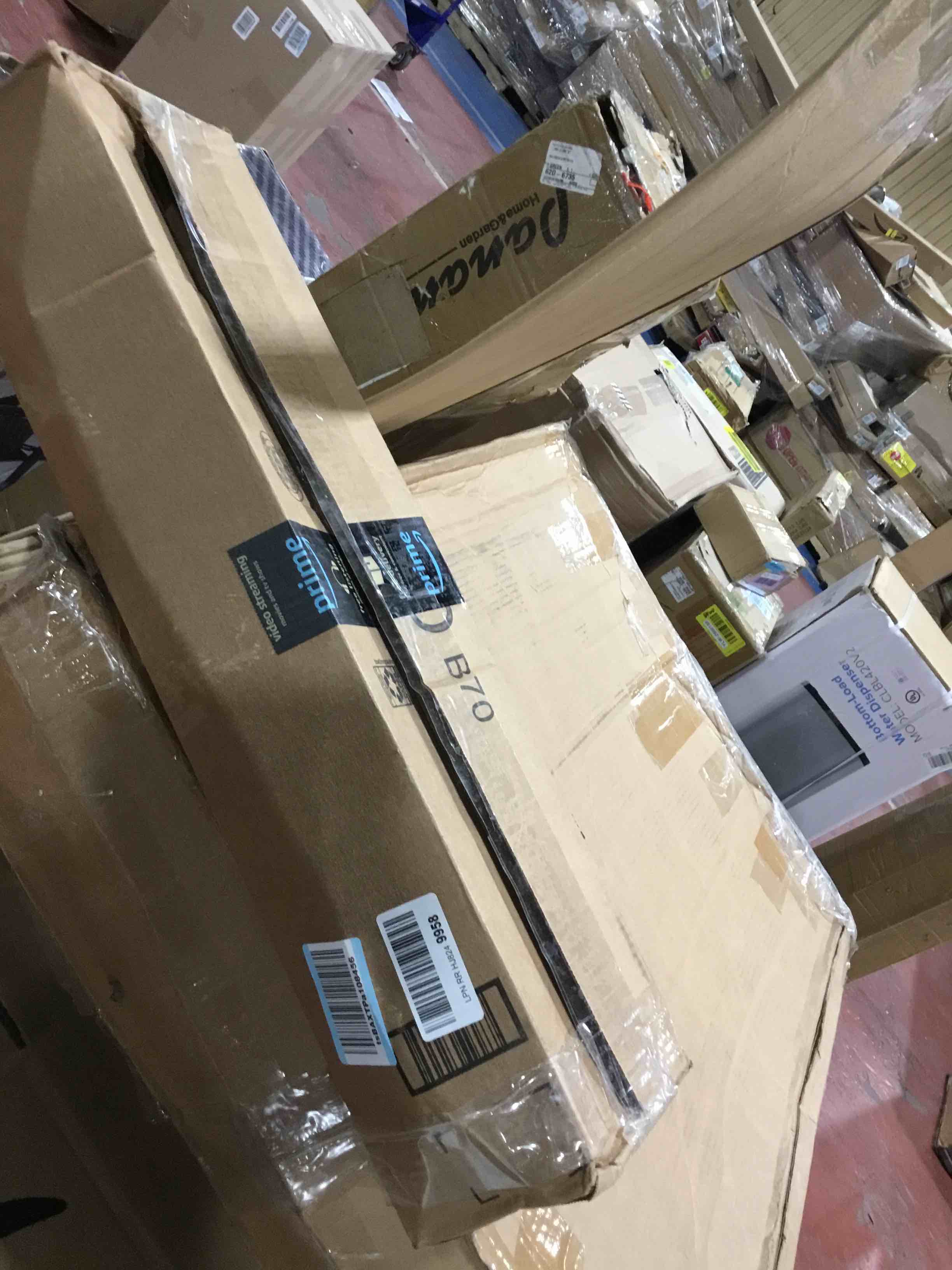 https://s3.amazonaws.com/lotting-images-prod/bidfta/ORG4094063_1704914145142.jpeg