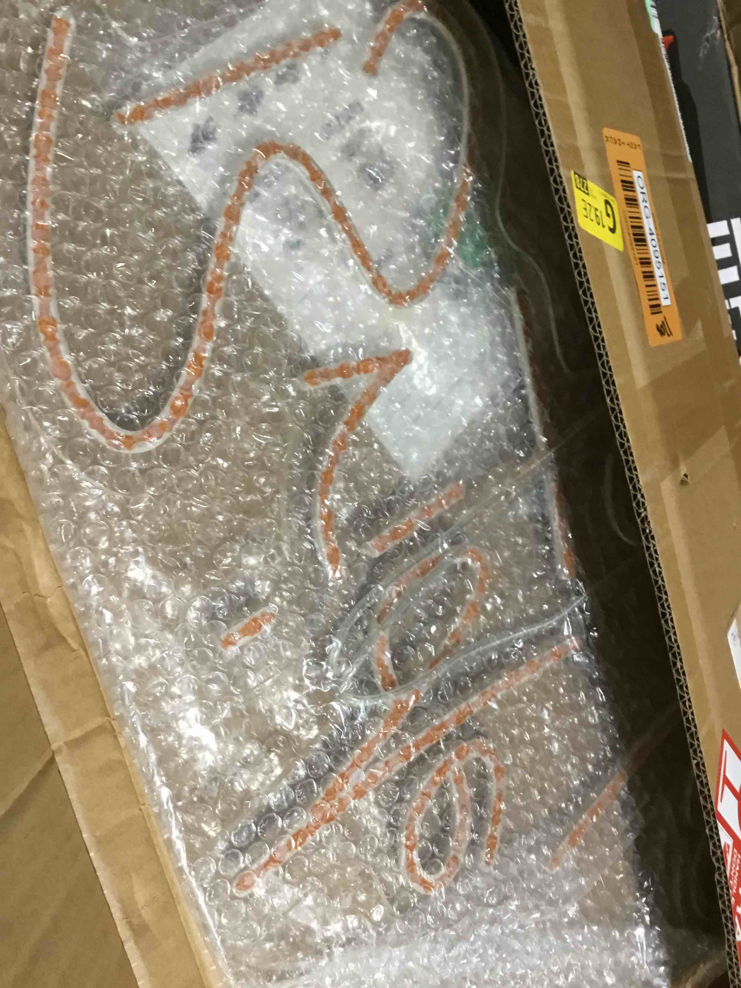 https://s3.amazonaws.com/lotting-images-prod/bidfta/ORG4095151_1709915826395.jpeg