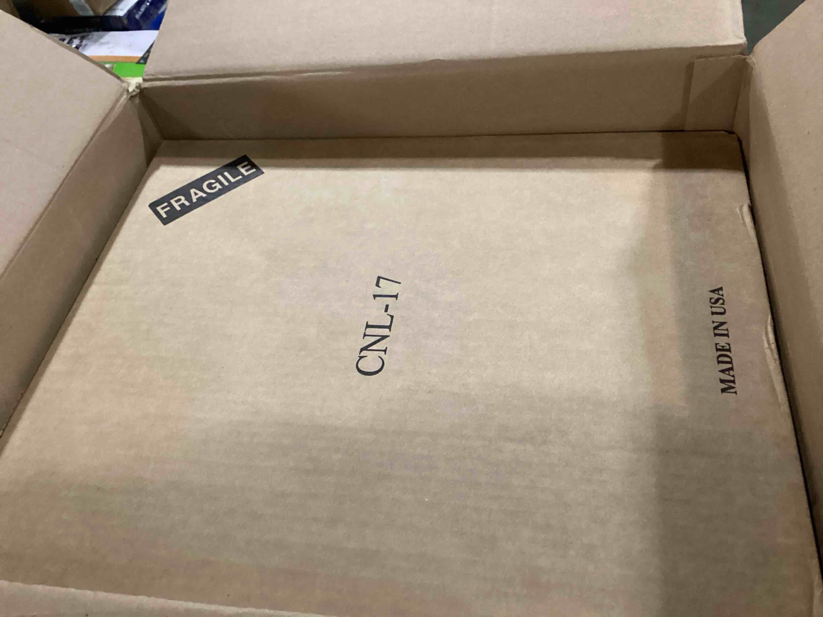 https://s3.amazonaws.com/lotting-images-prod/bidfta/ORG4116272_1701711646137.jpeg