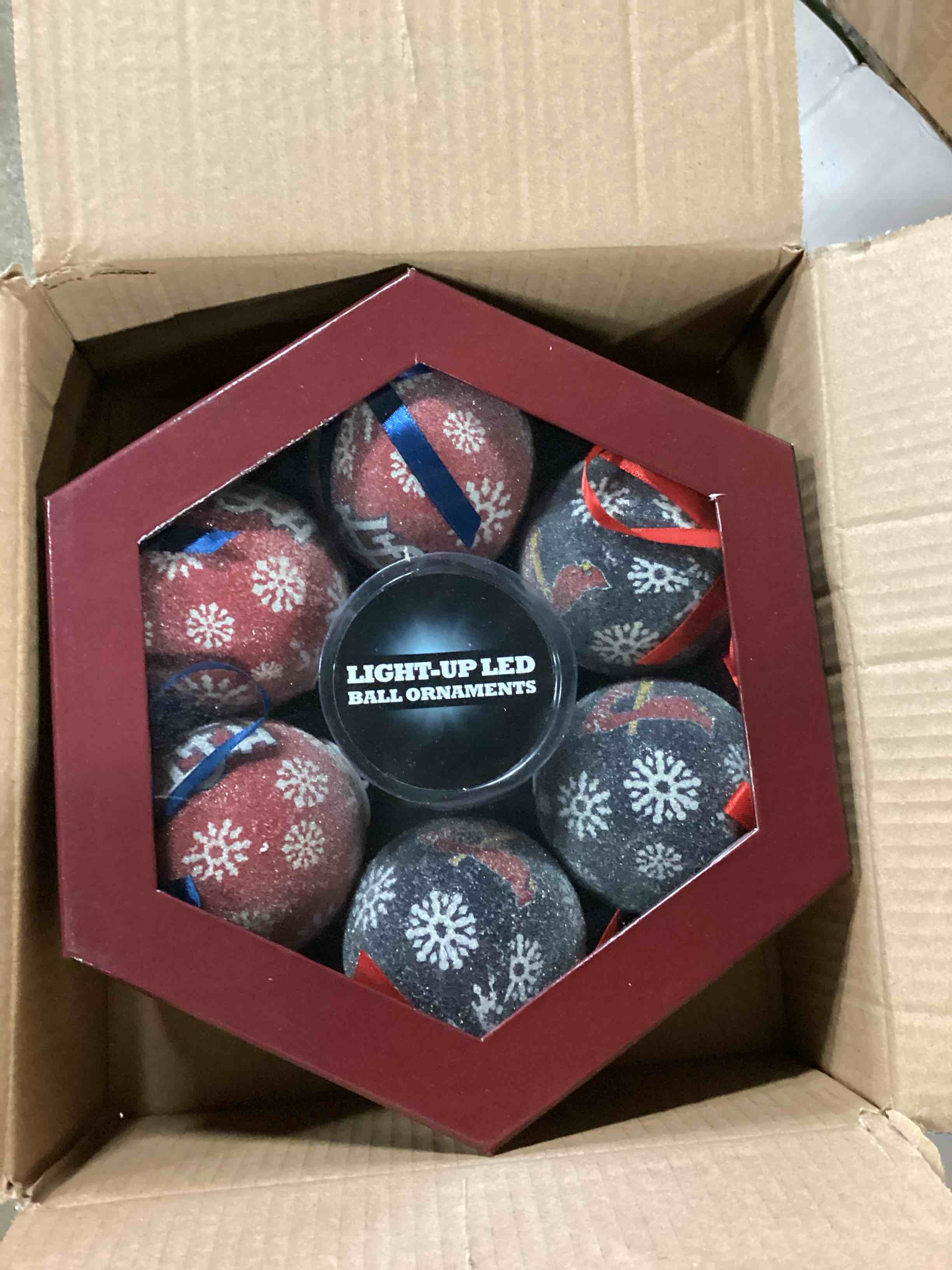 https://s3.amazonaws.com/lotting-images-prod/bidfta/ORG4135273_1747417959673.jpeg