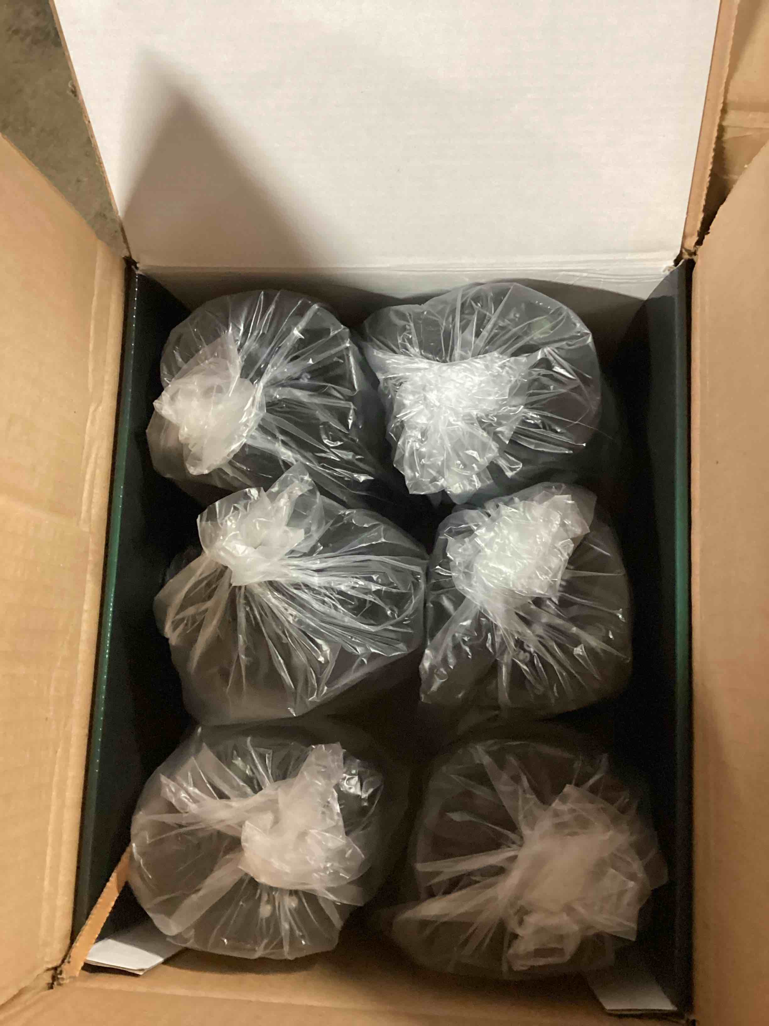 https://s3.amazonaws.com/lotting-images-prod/bidfta/ORG4135292_1747419485283.jpeg