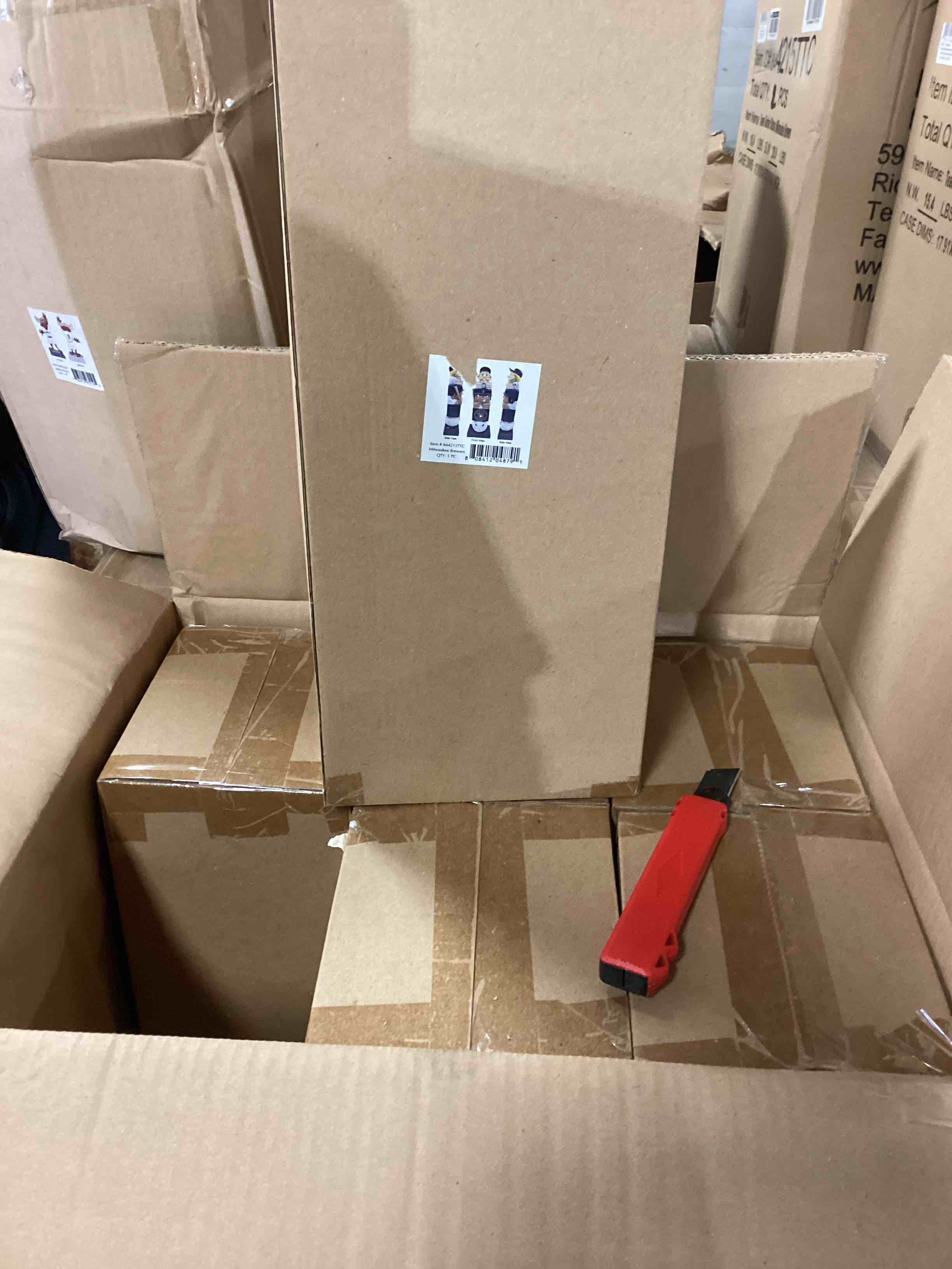https://s3.amazonaws.com/lotting-images-prod/bidfta/ORG4135357_1747426704533.jpeg