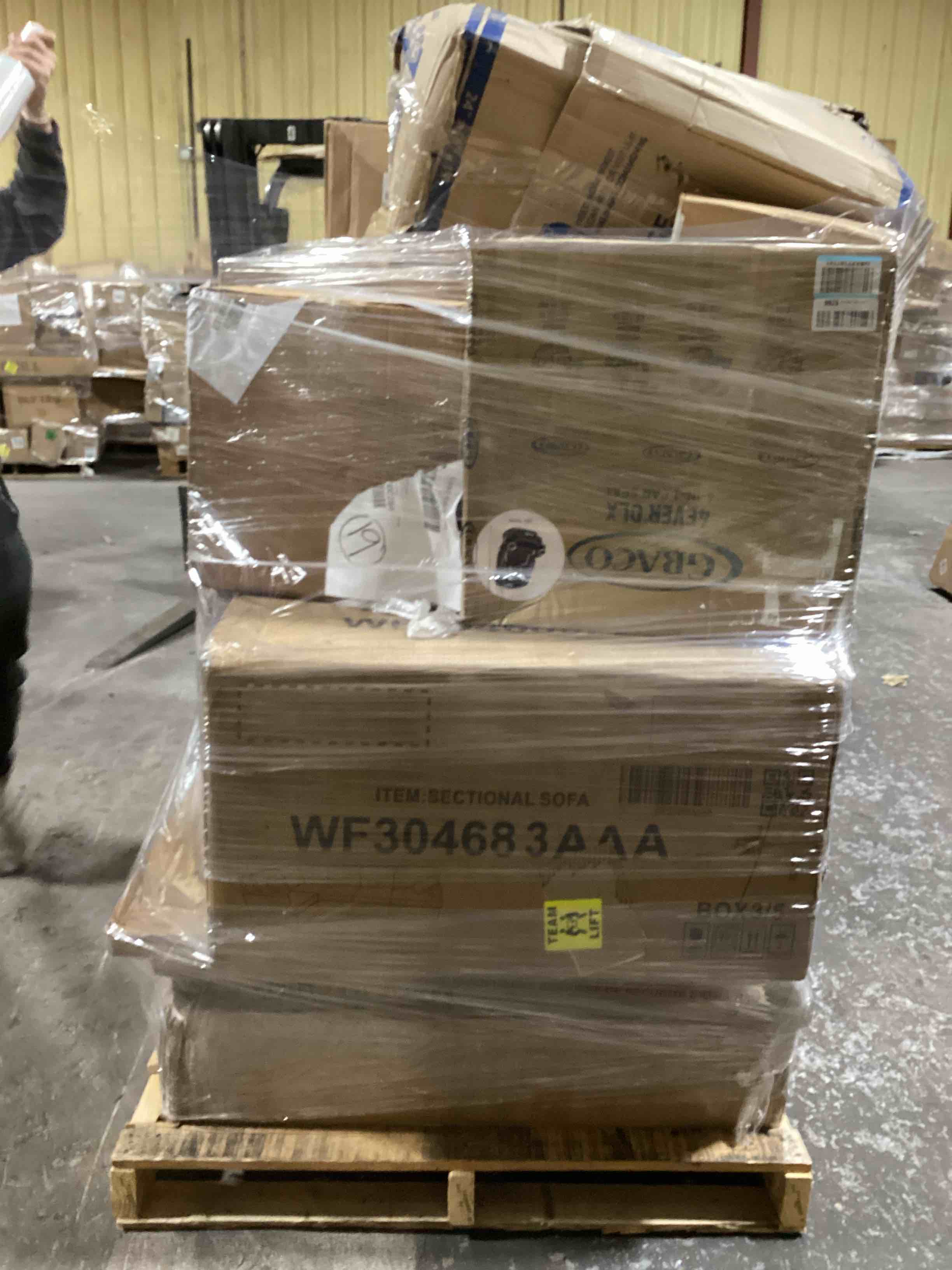 https://s3.amazonaws.com/lotting-images-prod/bidfta/ORG4149050_1708371642210.jpeg