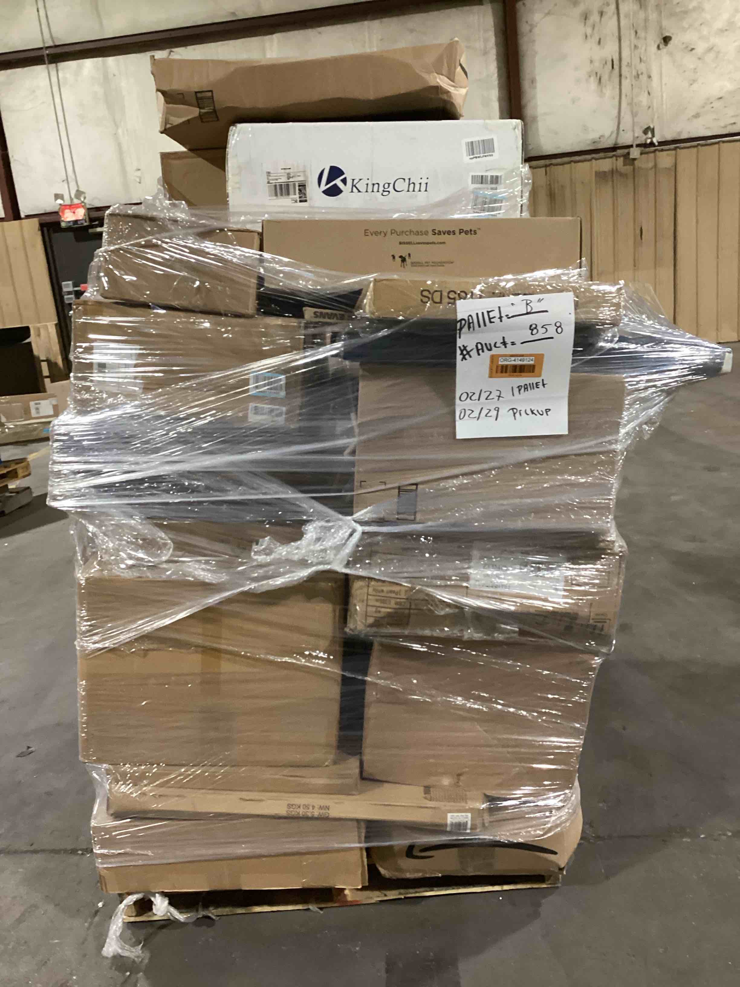 (B) 1 skid pallet items different boxes surprise ( Appears new or open box )30 items or more