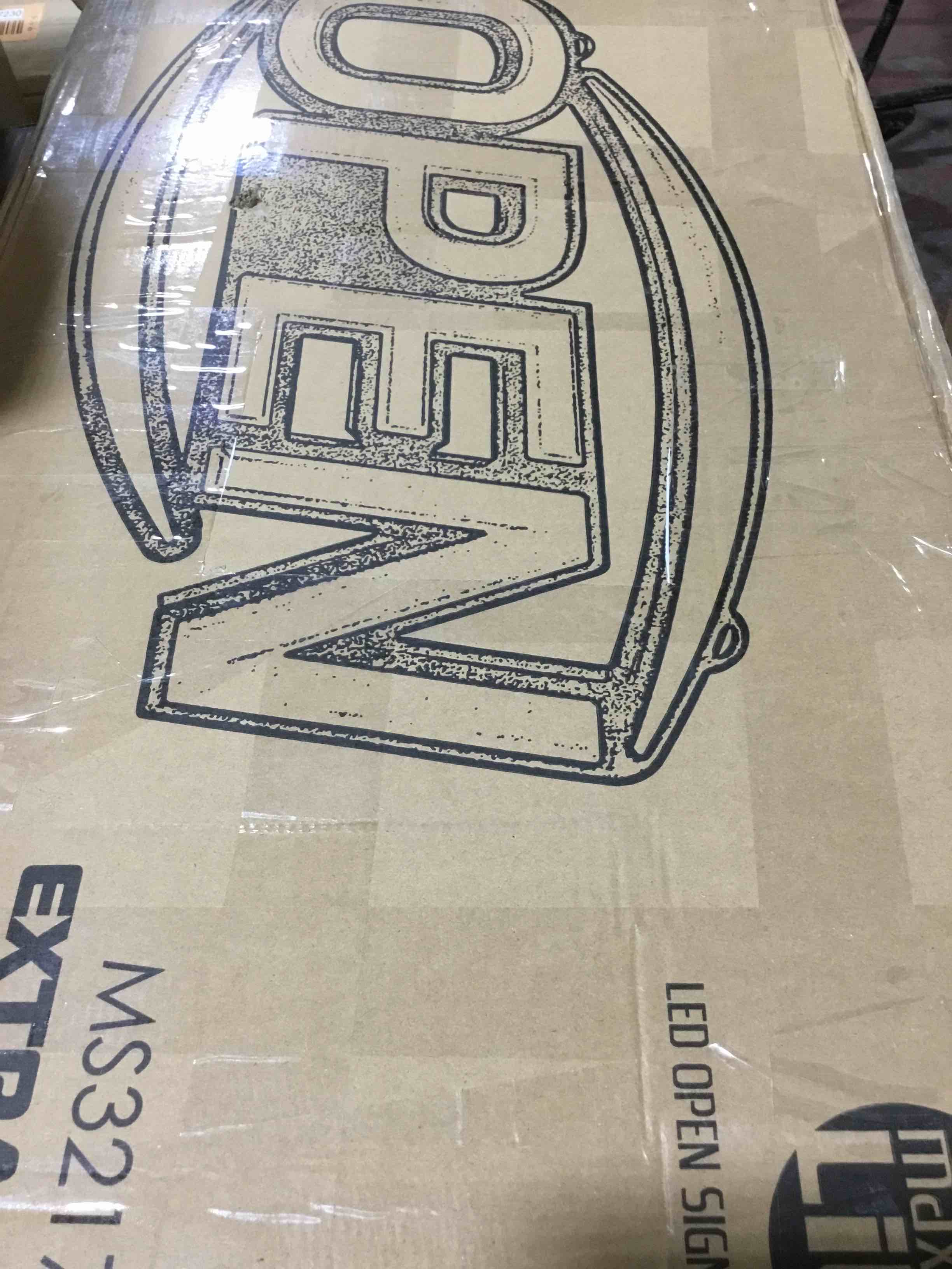 https://s3.amazonaws.com/lotting-images-prod/bidfta/ORG4157232_1709052744349.jpeg