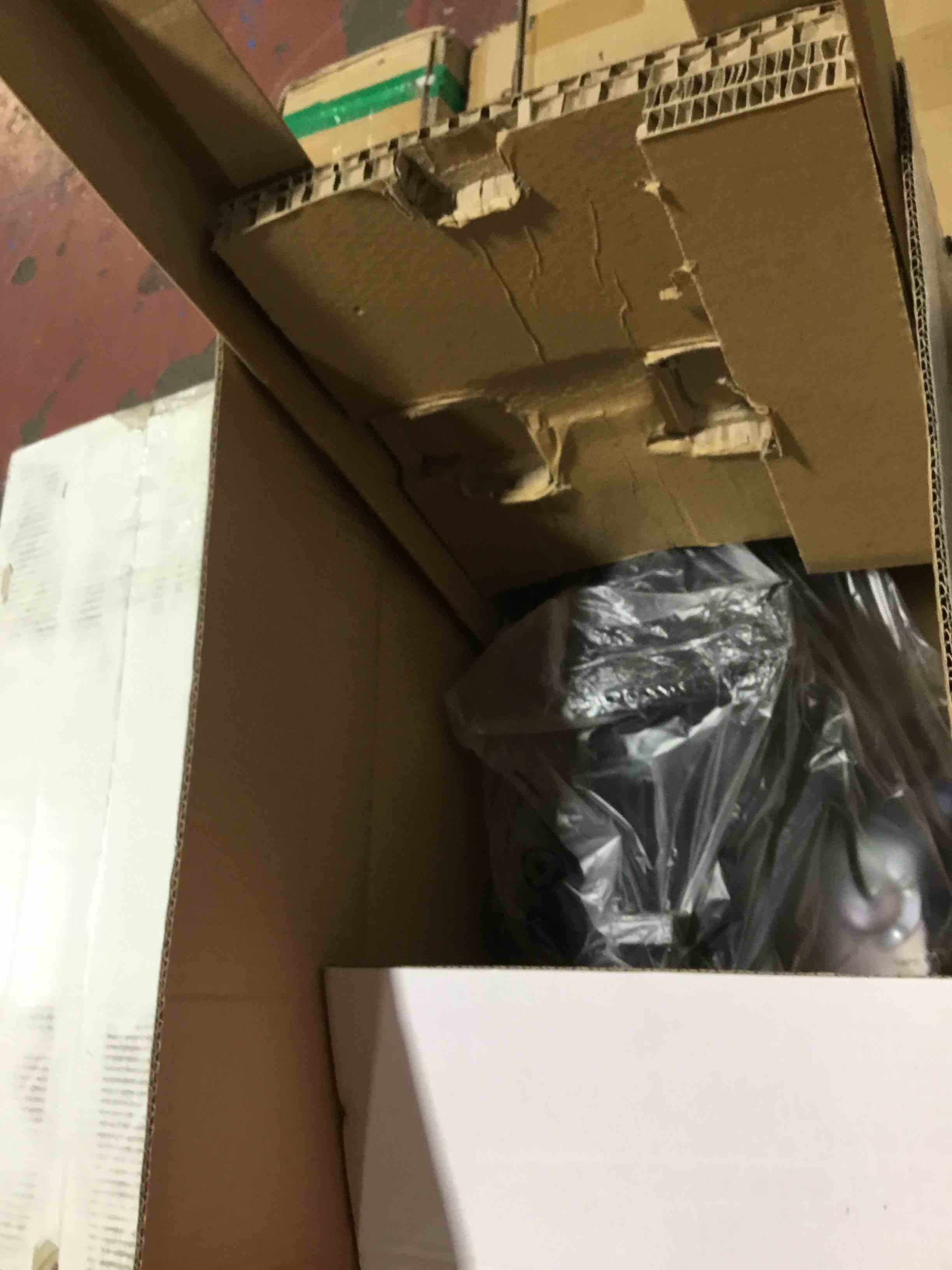 https://s3.amazonaws.com/lotting-images-prod/bidfta/ORG4158967_1710535826526.jpeg
