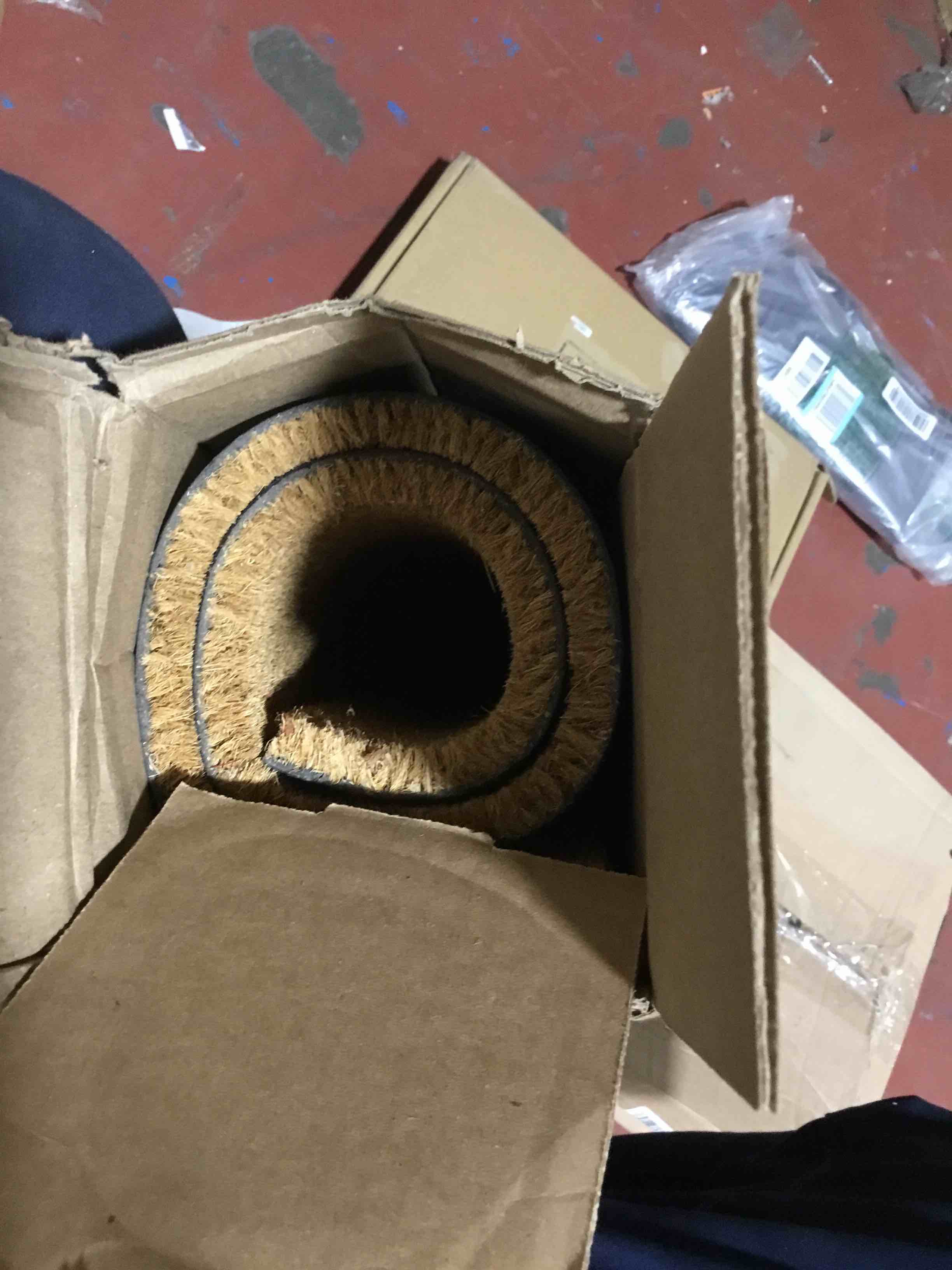 https://s3.amazonaws.com/lotting-images-prod/bidfta/ORG4158973_1710537300728.jpeg