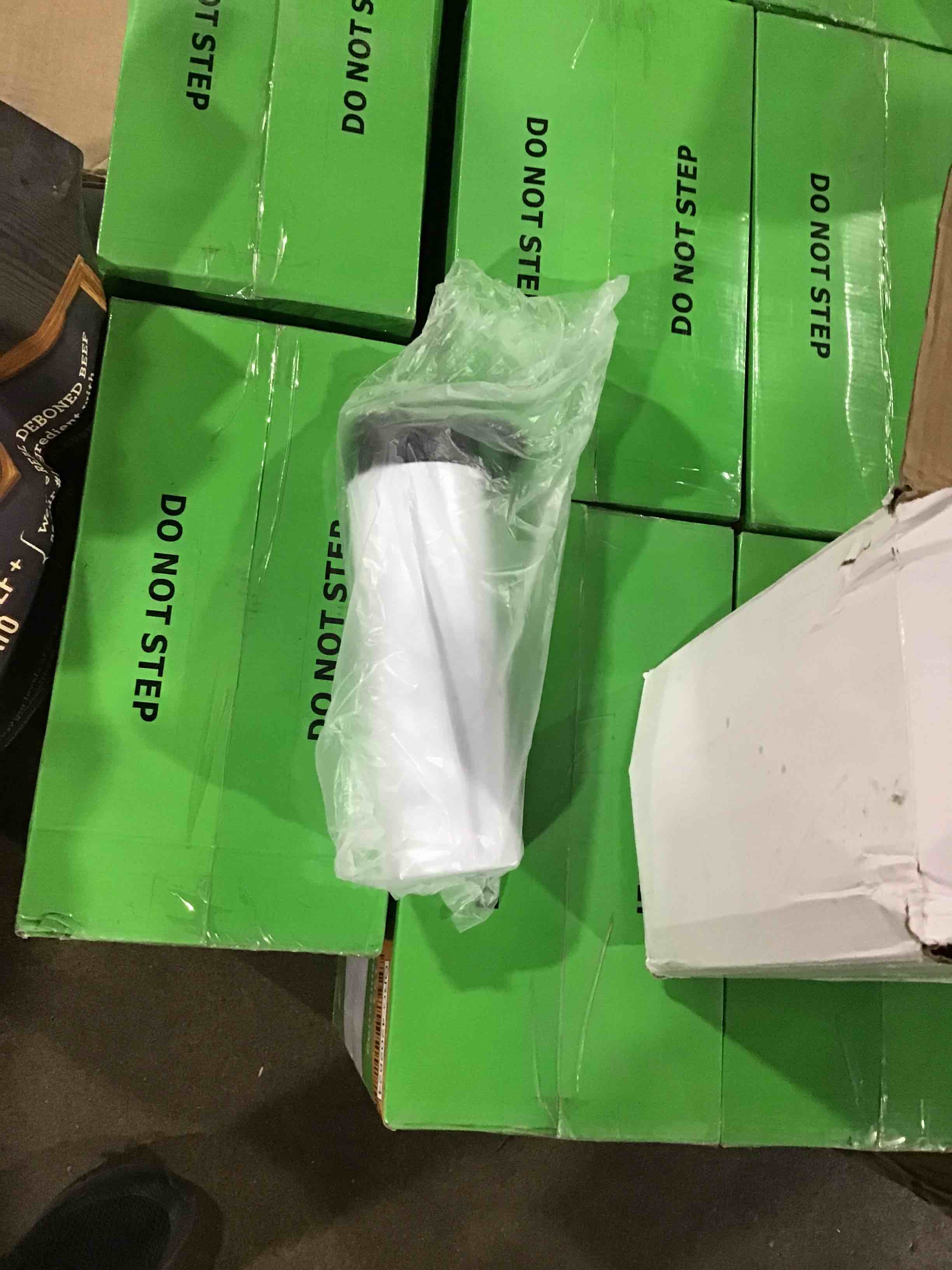 https://s3.amazonaws.com/lotting-images-prod/bidfta/ORG4202839_1699035013162.jpeg