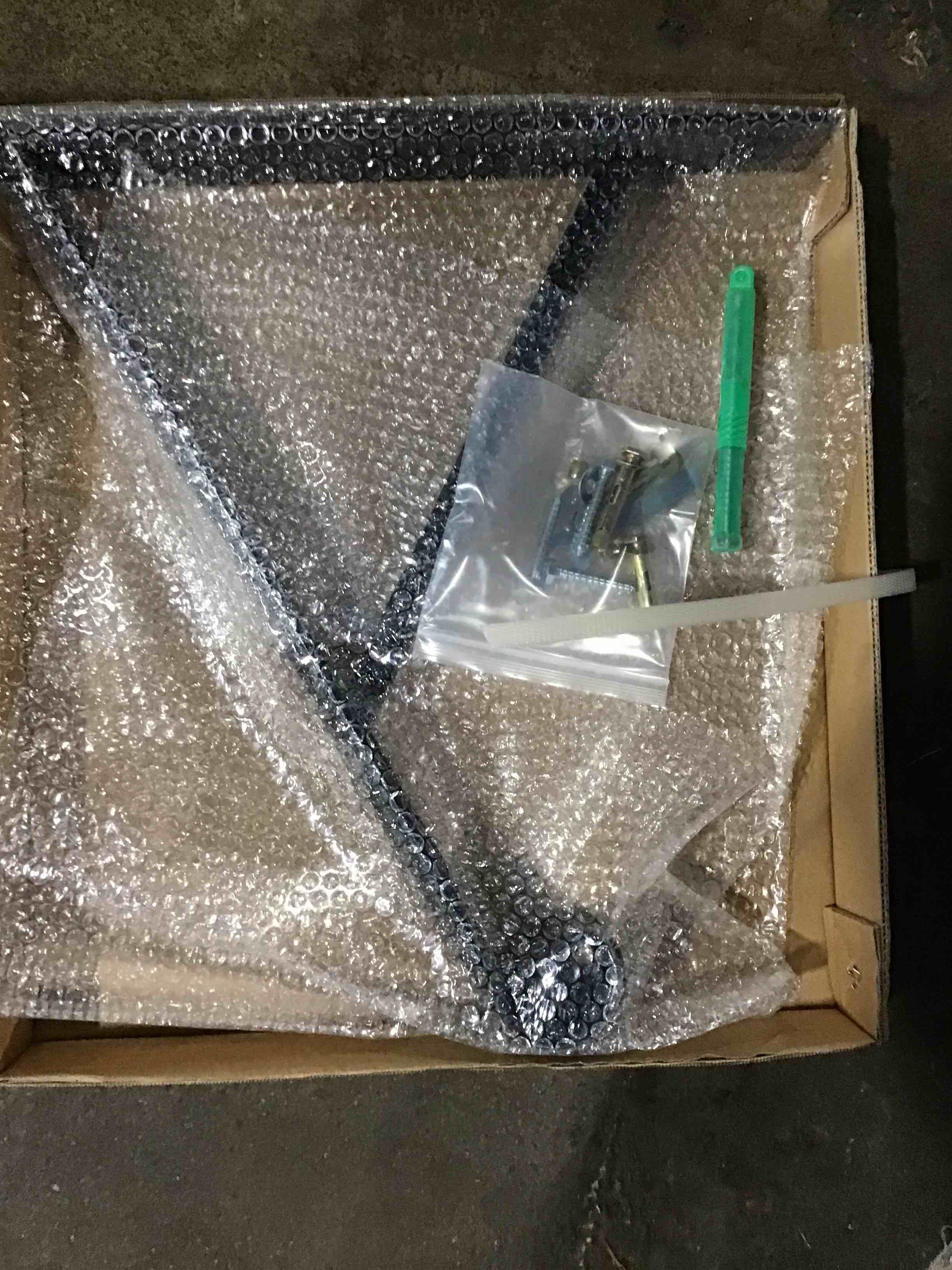 https://s3.amazonaws.com/lotting-images-prod/bidfta/ORG4202876_1699039753895.jpeg