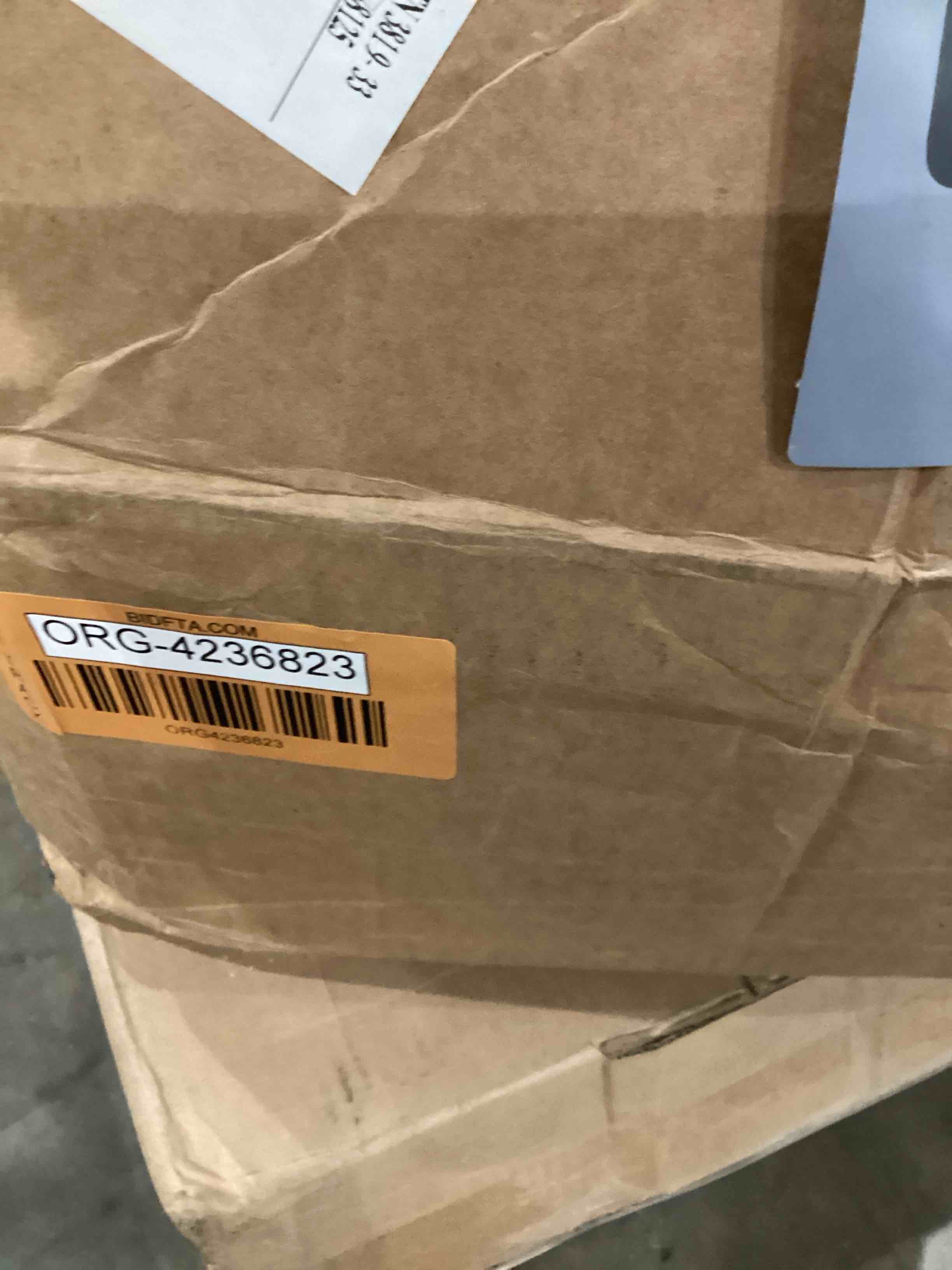 https://s3.amazonaws.com/lotting-images-prod/bidfta/ORG4236823_1749470055127.jpeg