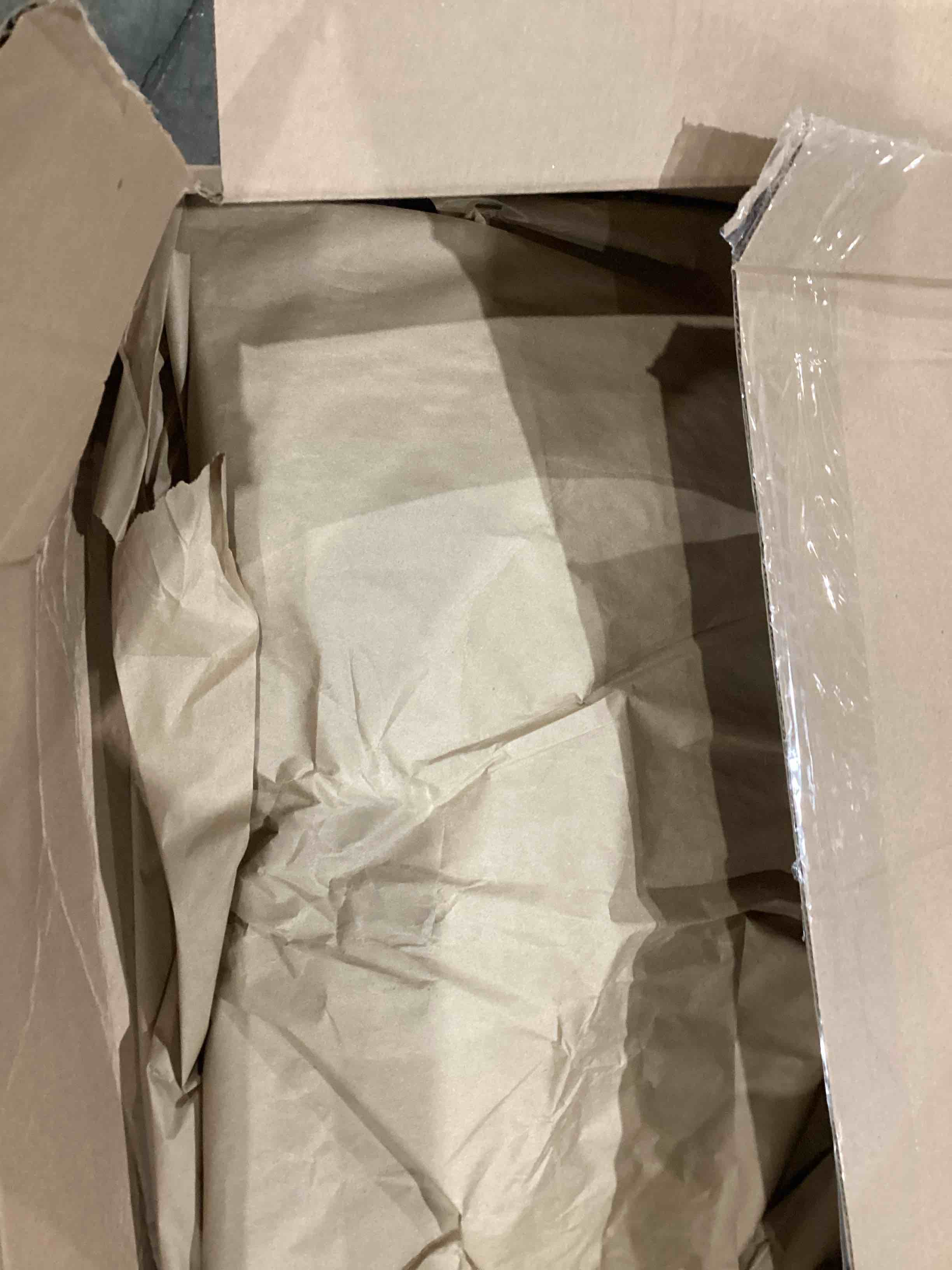 https://s3.amazonaws.com/lotting-images-prod/bidfta/ORG4237219_1750958017079.jpeg
