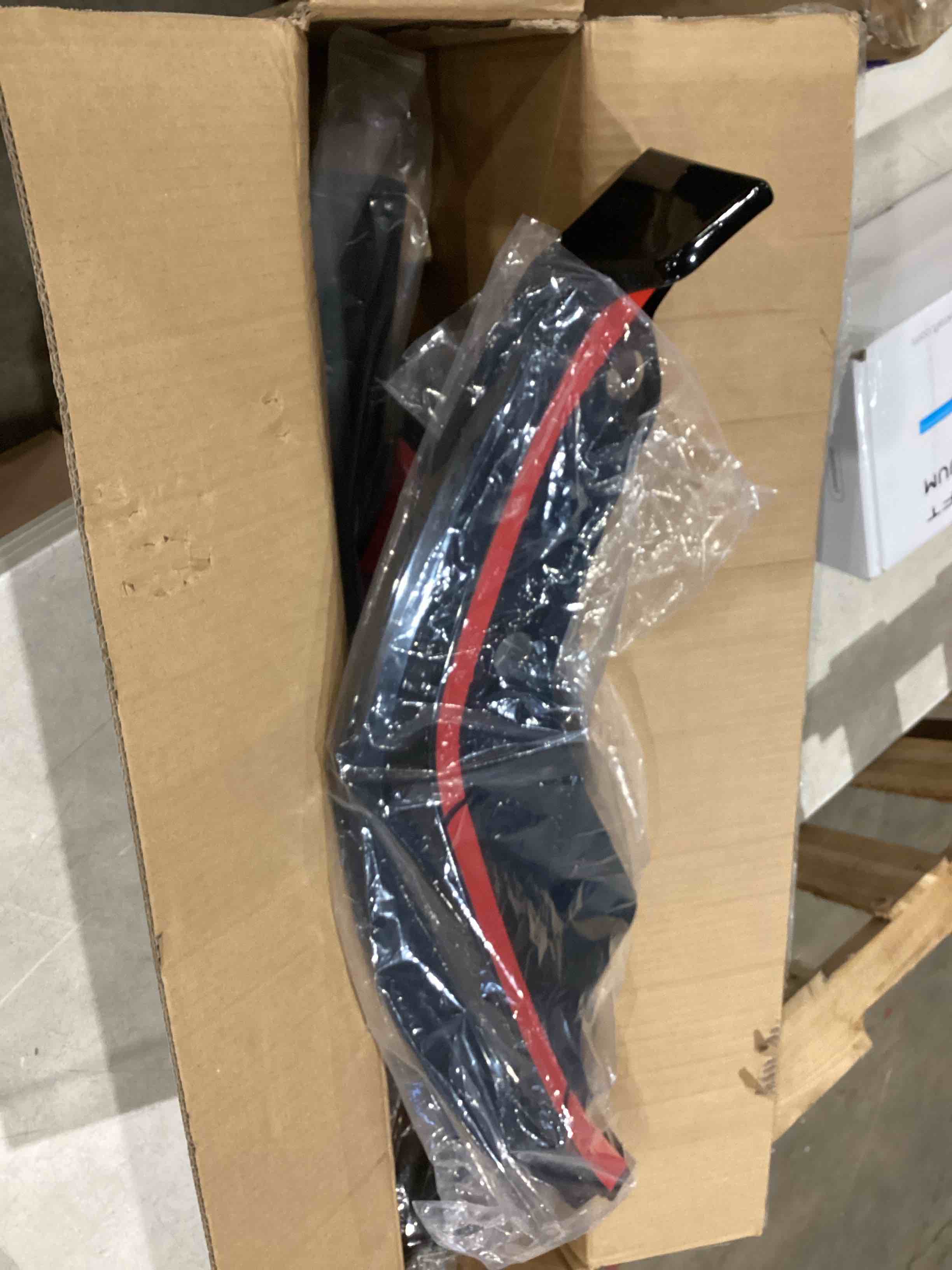https://s3.amazonaws.com/lotting-images-prod/bidfta/ORG4237267_1751024883251.jpeg