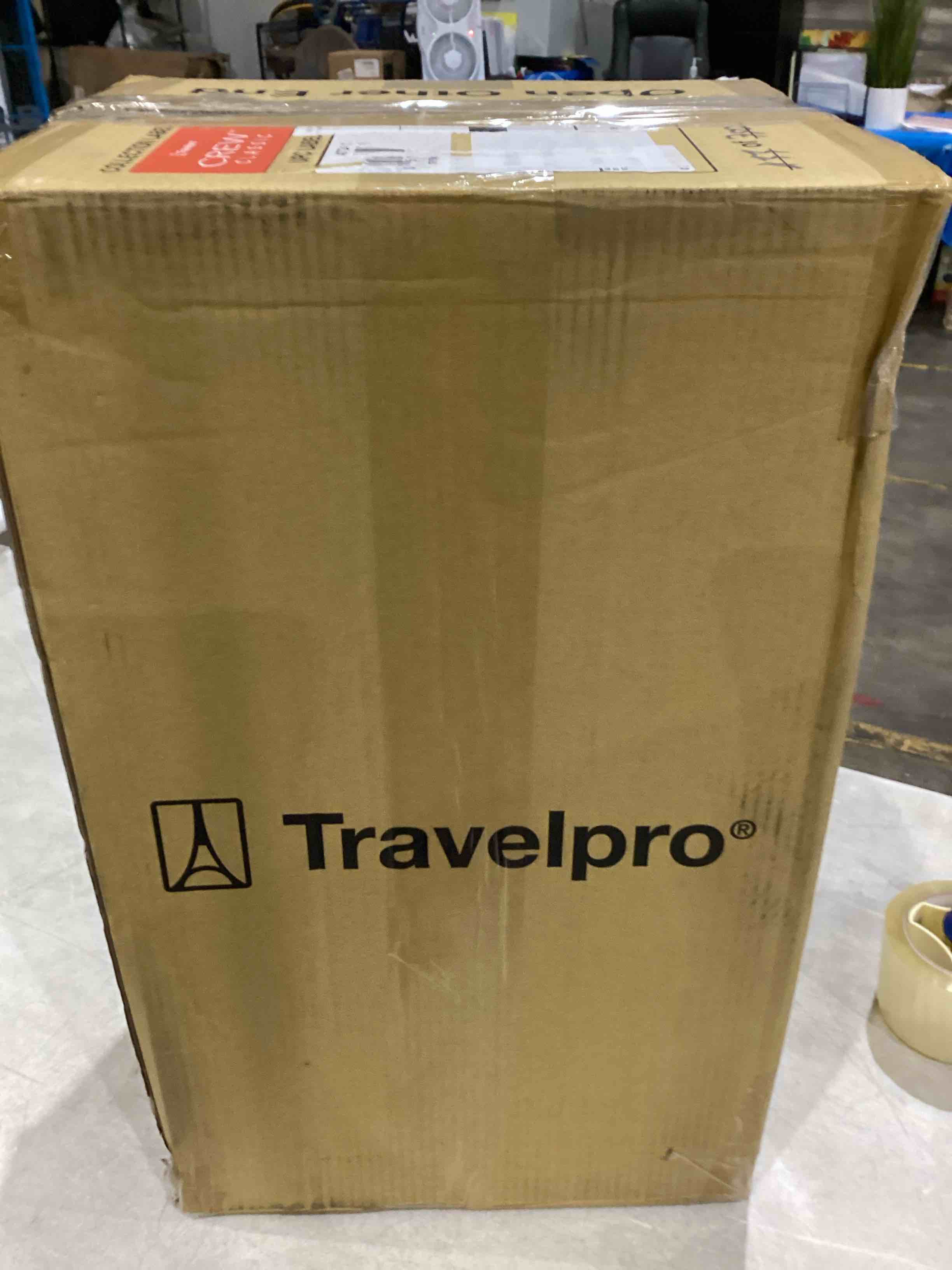 https://s3.amazonaws.com/lotting-images-prod/bidfta/ORG4237335_1751045115496.jpeg