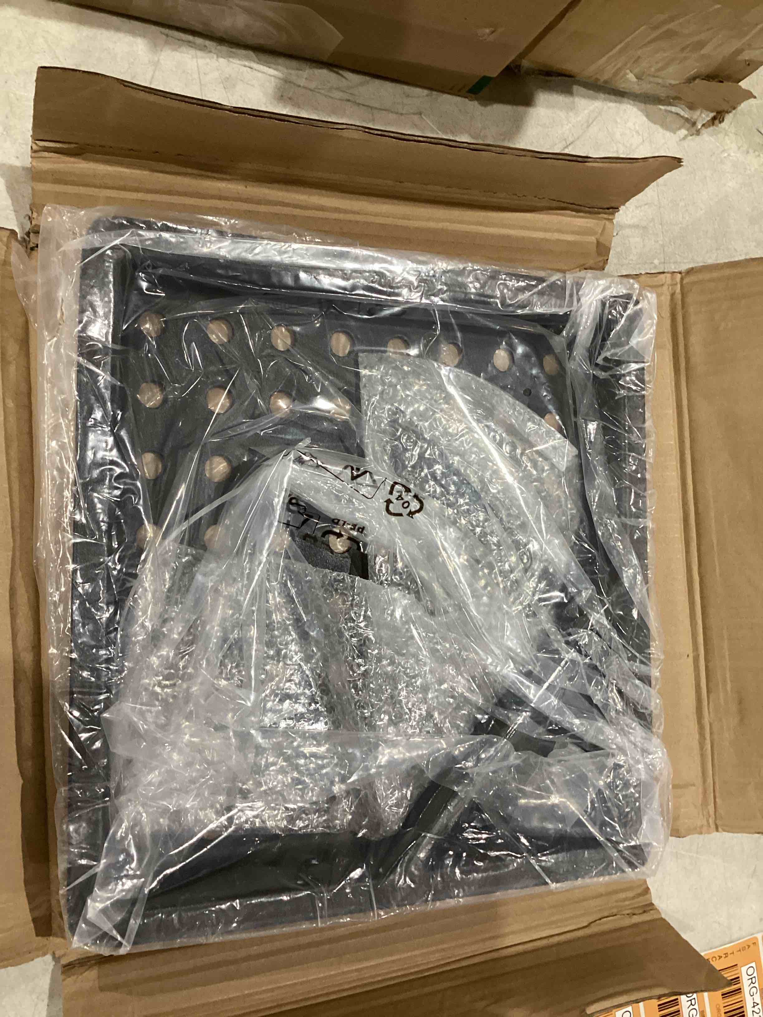 https://s3.amazonaws.com/lotting-images-prod/bidfta/ORG4237342_1751047111044.jpeg