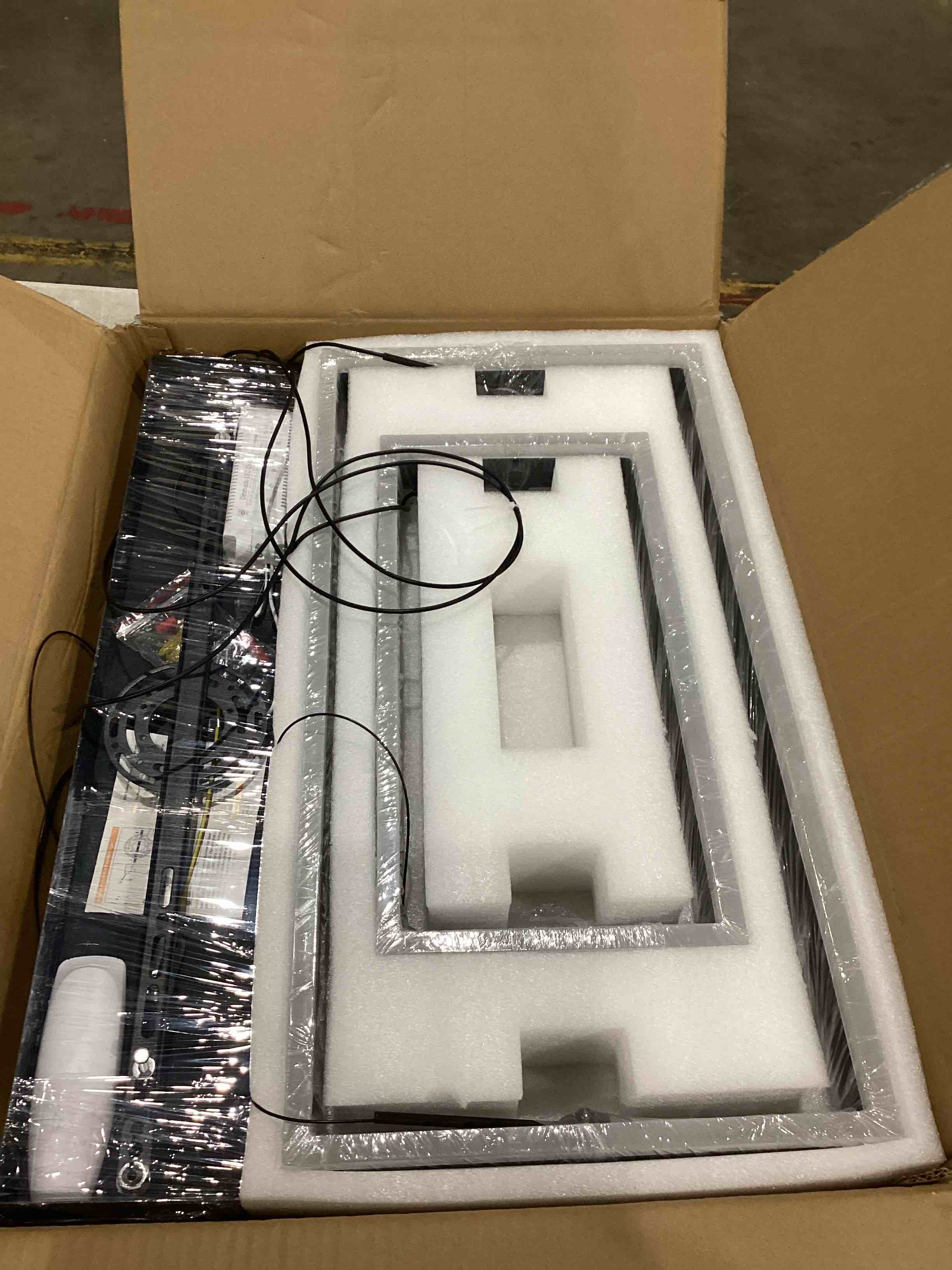 https://s3.amazonaws.com/lotting-images-prod/bidfta/ORG4237406_1751133214474.jpeg