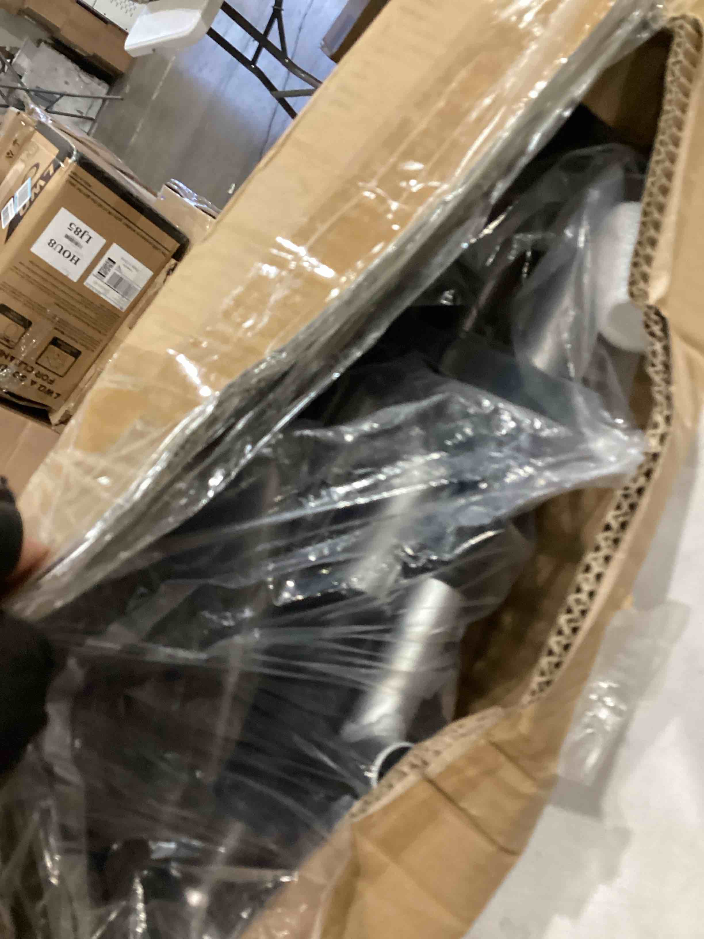https://s3.amazonaws.com/lotting-images-prod/bidfta/ORG4237432_1751297792870.jpeg