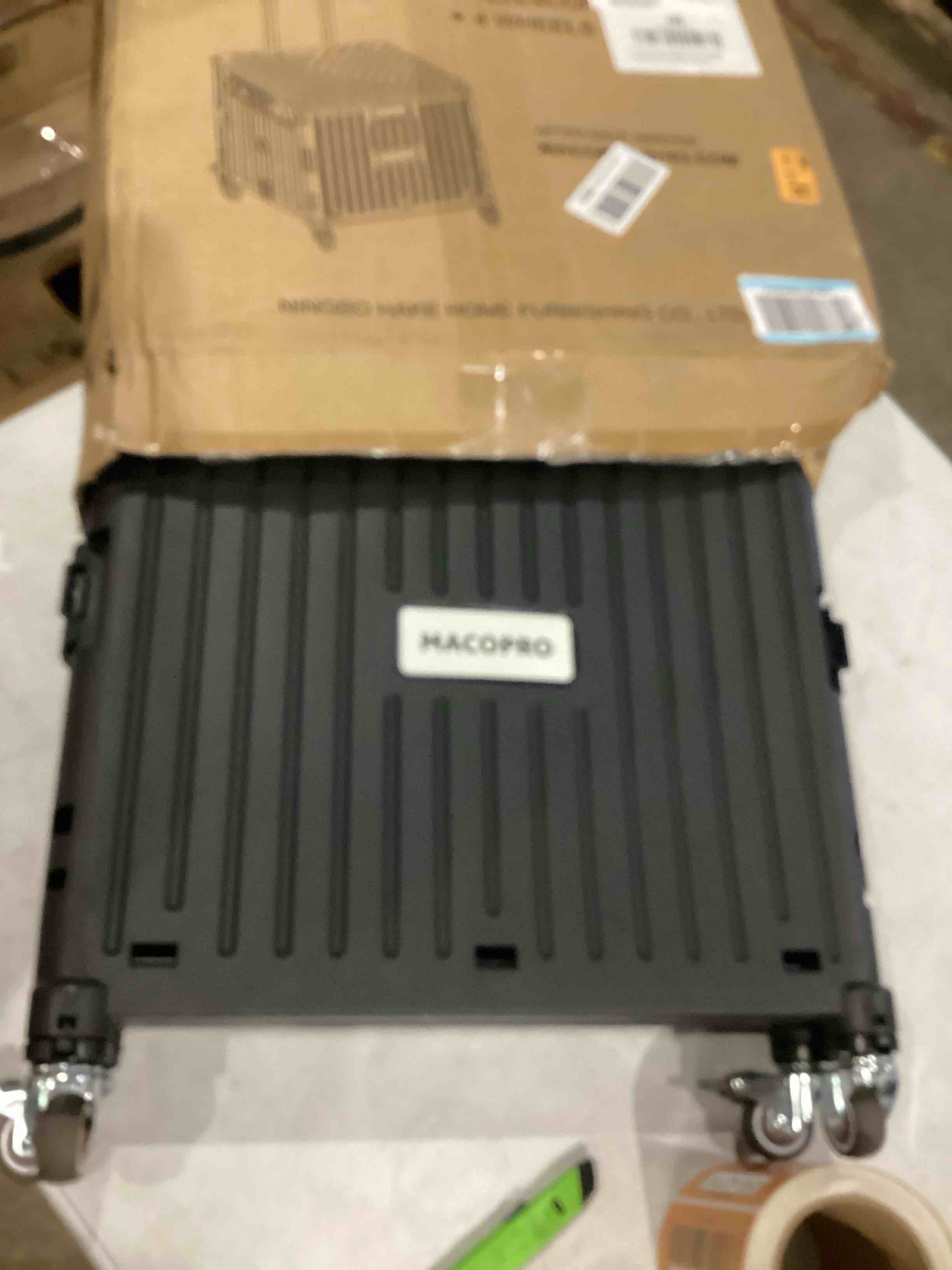 https://s3.amazonaws.com/lotting-images-prod/bidfta/ORG4237447_1751302343243.jpeg