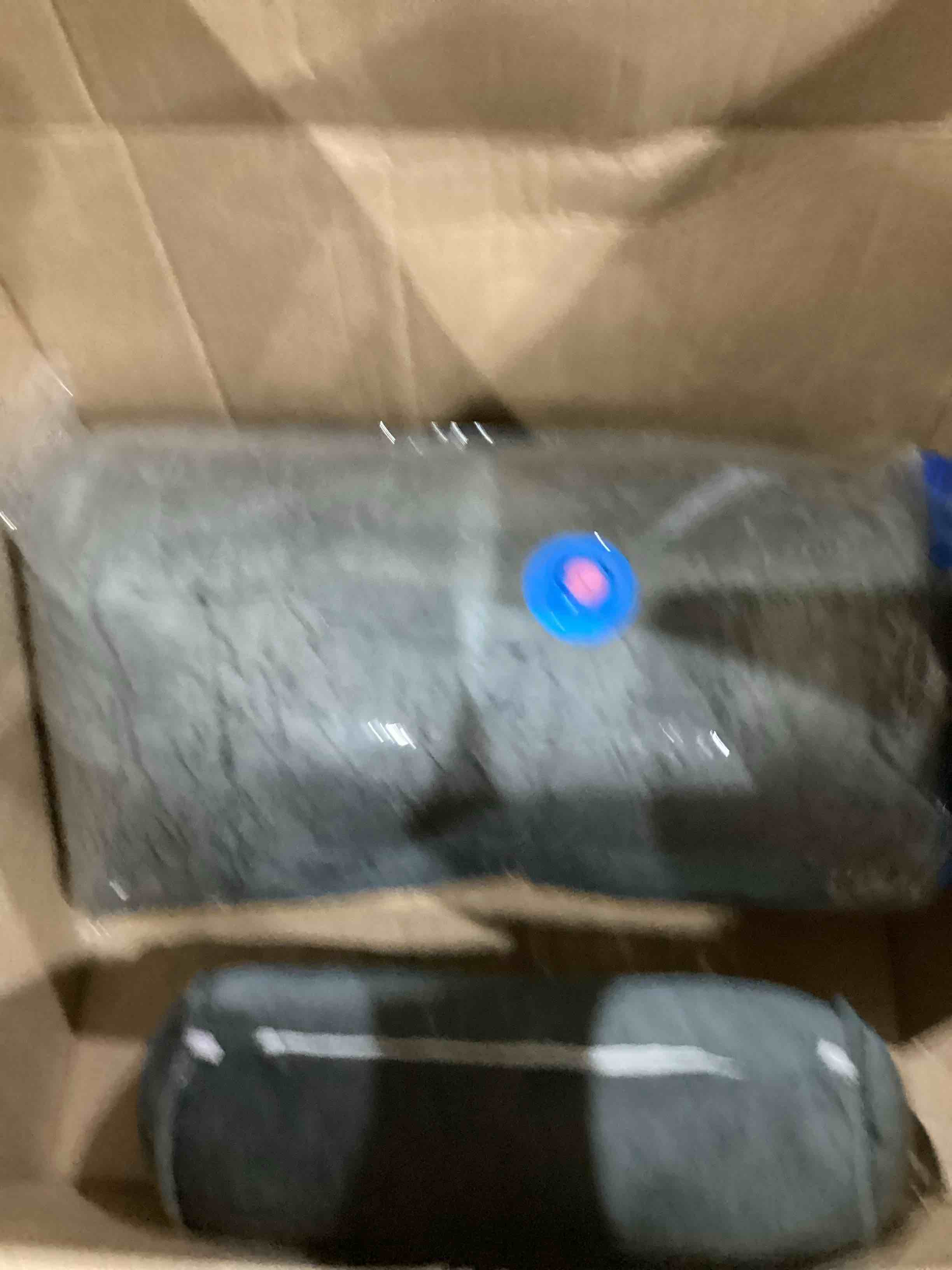https://s3.amazonaws.com/lotting-images-prod/bidfta/ORG4237660_1751481275996.jpeg