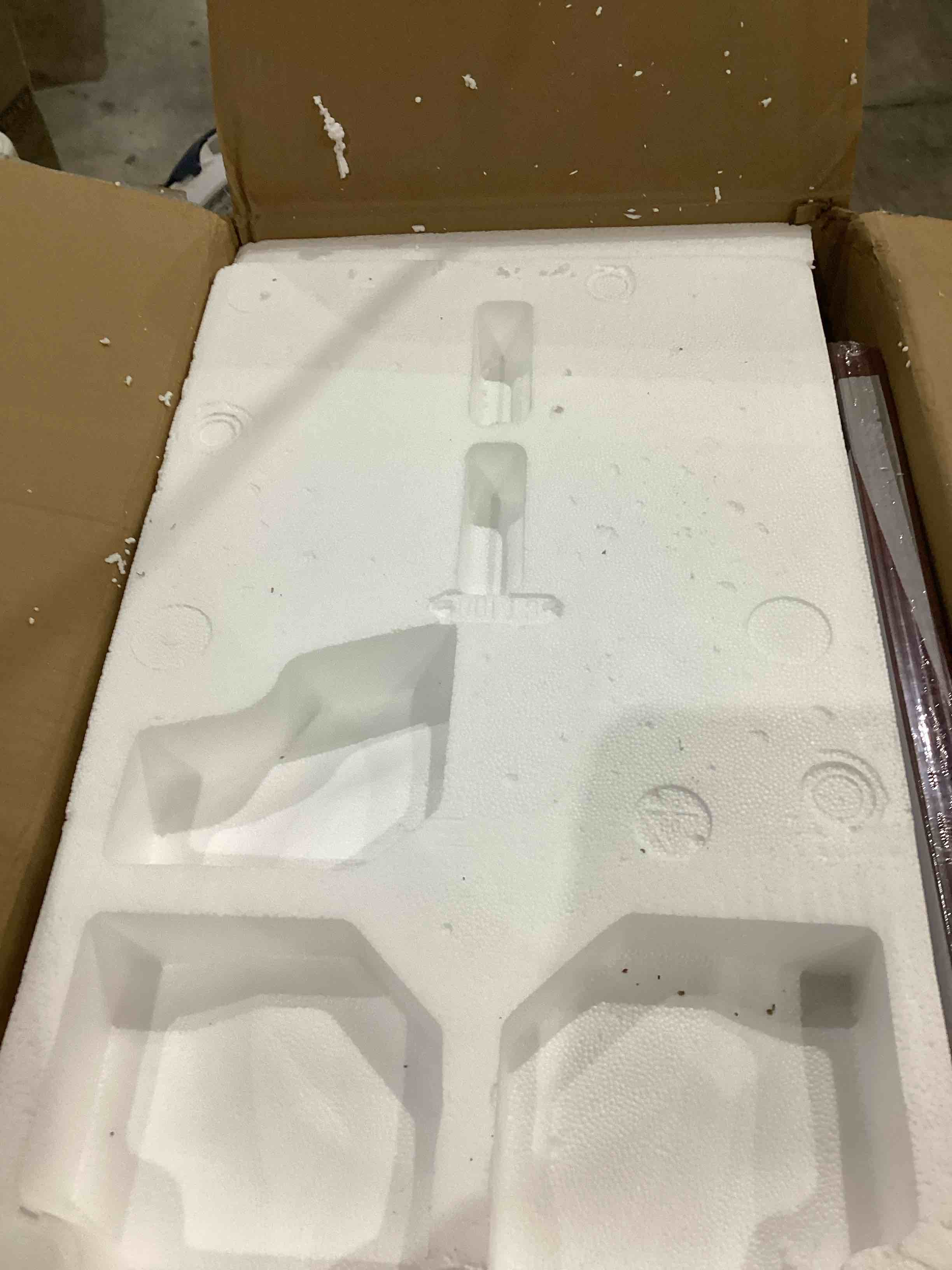 https://s3.amazonaws.com/lotting-images-prod/bidfta/ORG4237699_1751552970486.jpeg