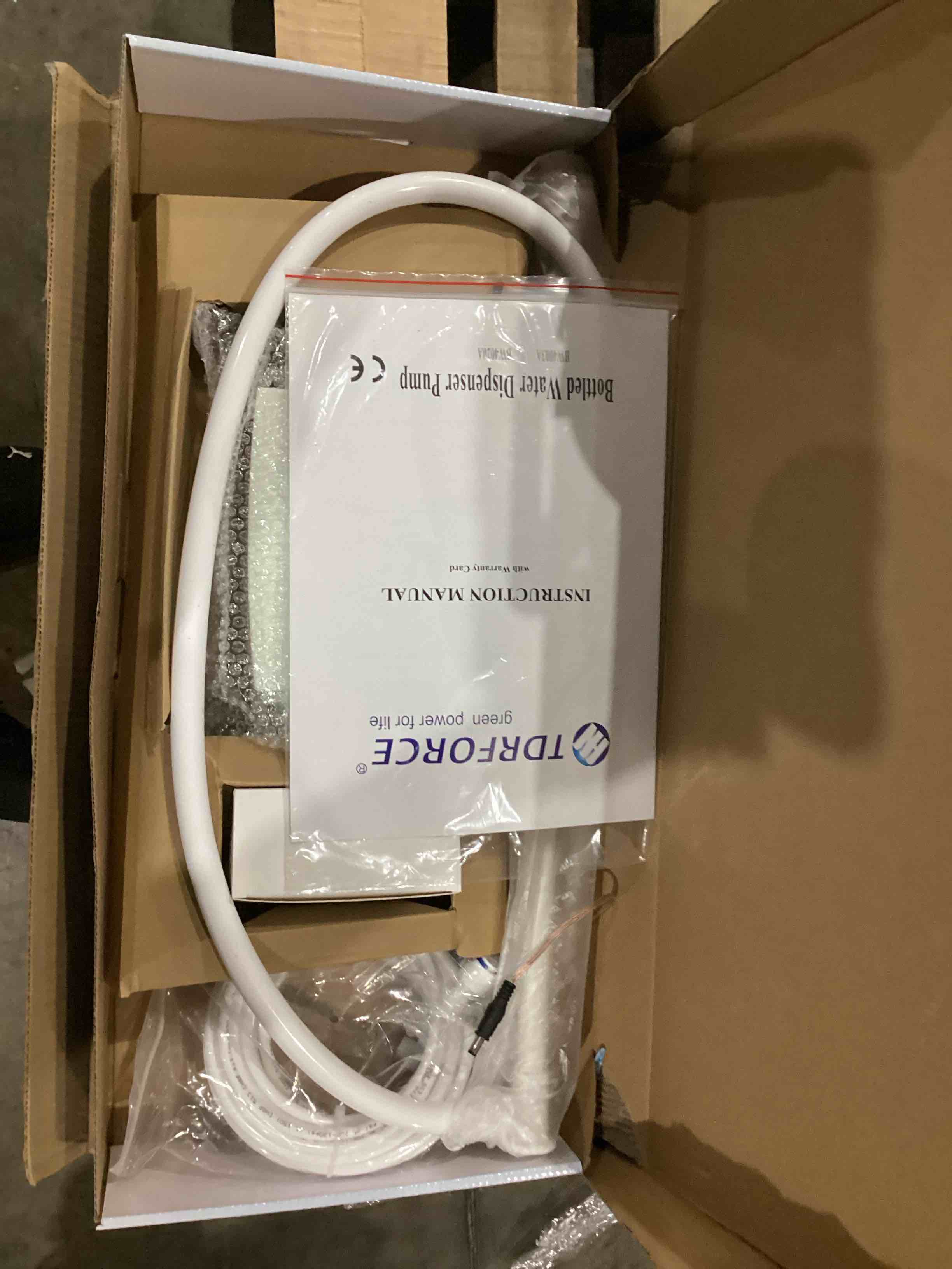 https://s3.amazonaws.com/lotting-images-prod/bidfta/ORG4237731_1751564020720.jpeg