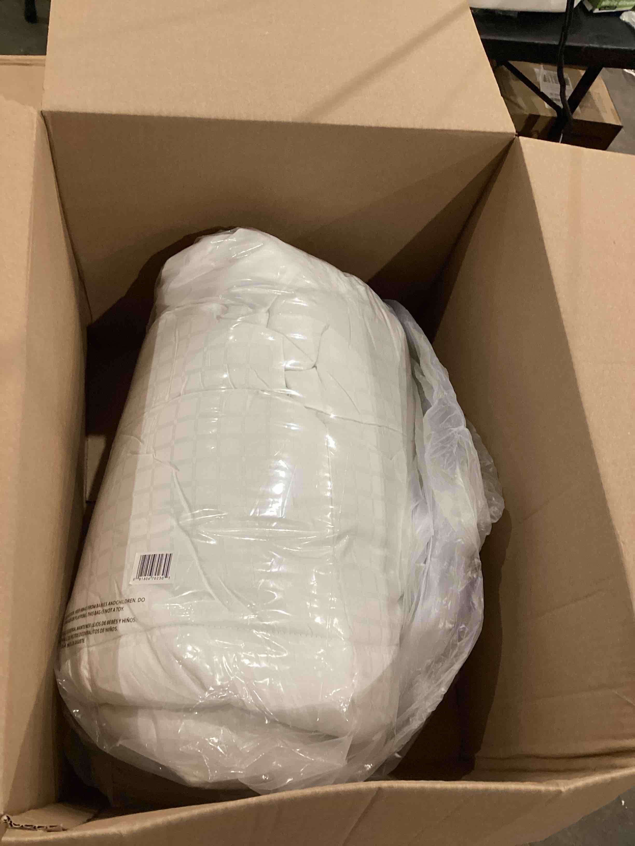 https://s3.amazonaws.com/lotting-images-prod/bidfta/ORG4241735_1751298403459.jpeg