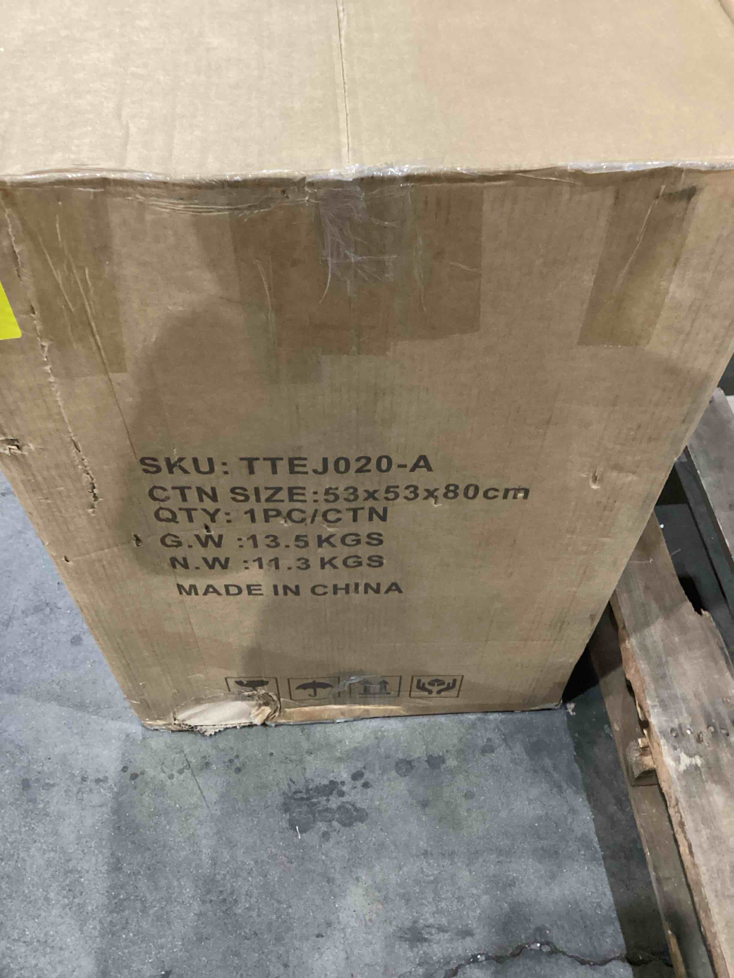 https://s3.amazonaws.com/lotting-images-prod/bidfta/ORG4241768_1751372292508.jpeg