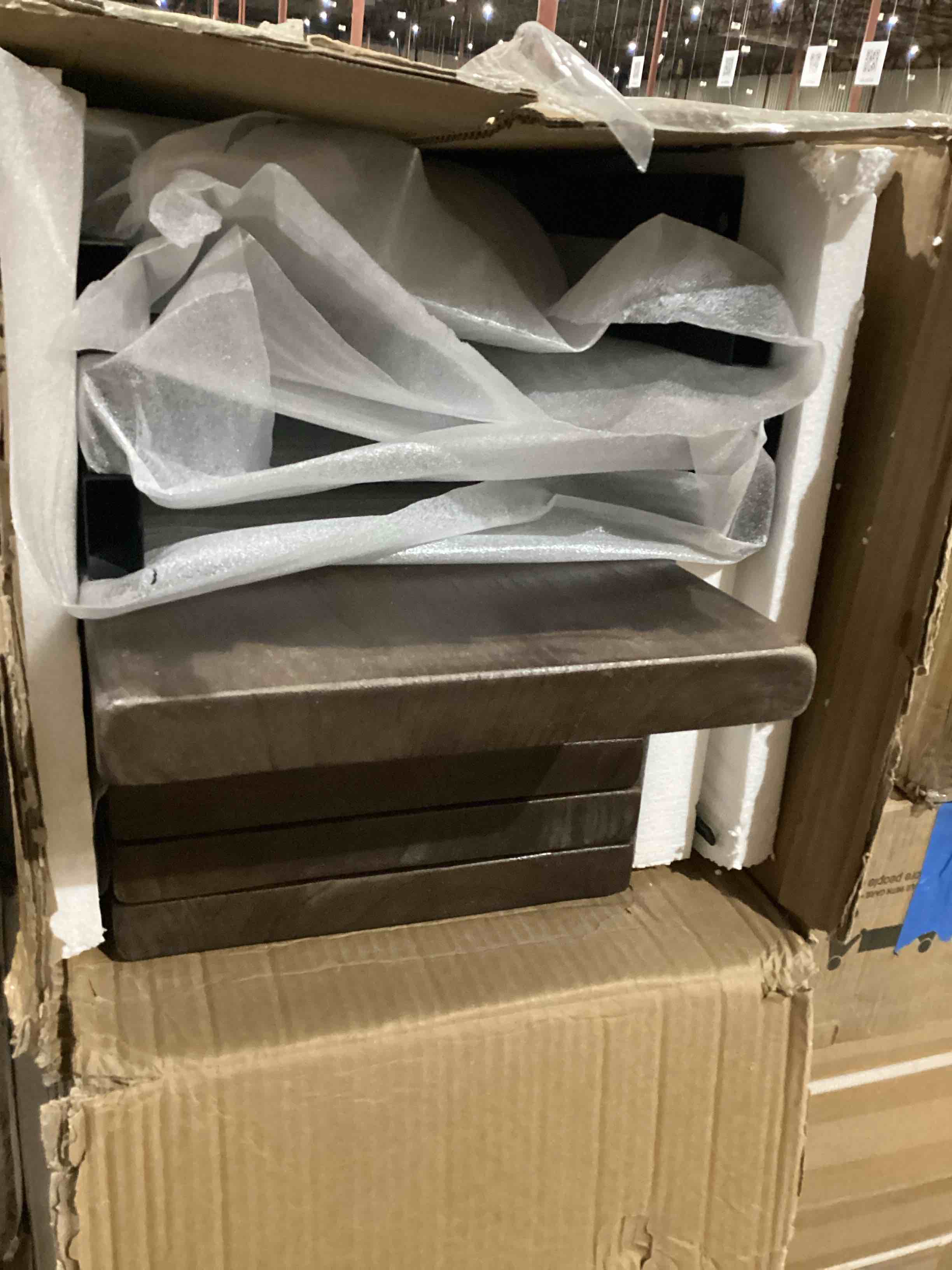 https://s3.amazonaws.com/lotting-images-prod/bidfta/ORG4241773_1751376789079.jpeg