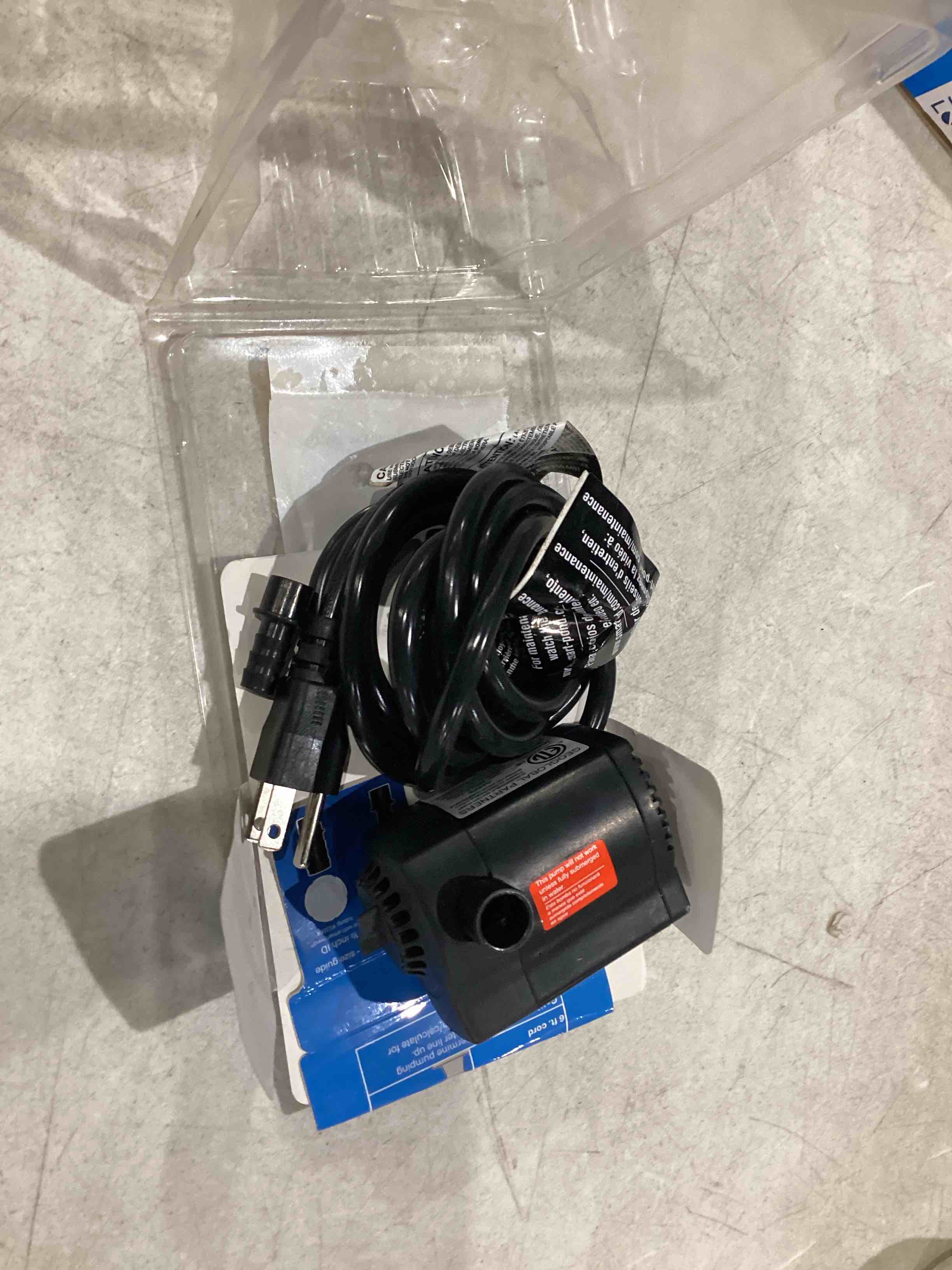 https://s3.amazonaws.com/lotting-images-prod/bidfta/ORG4241803_1751390383732.jpeg