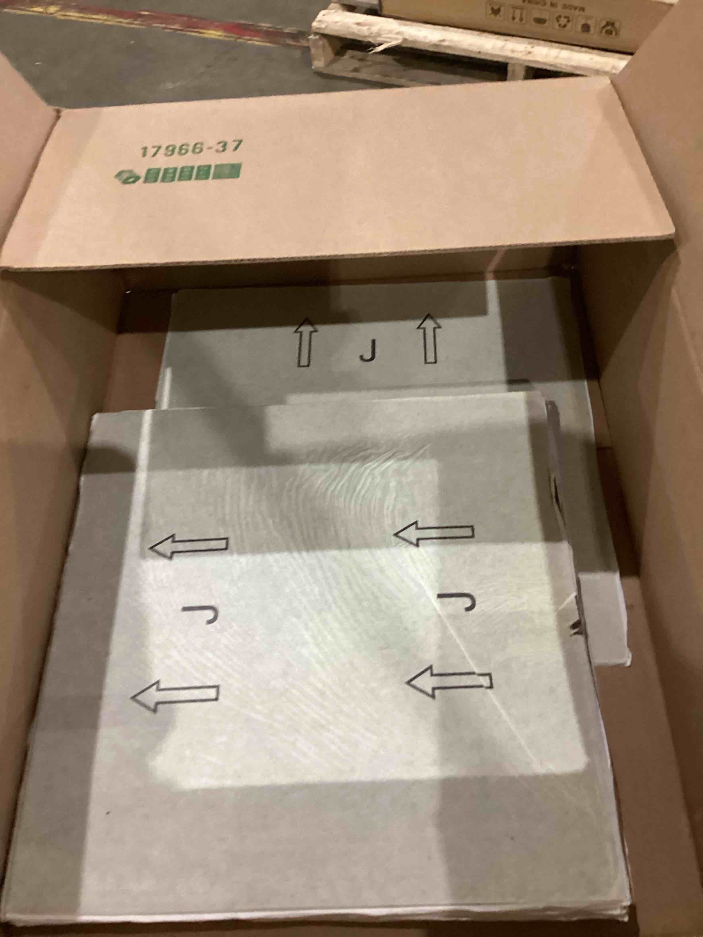 https://s3.amazonaws.com/lotting-images-prod/bidfta/ORG4241983_1751888837583.jpeg