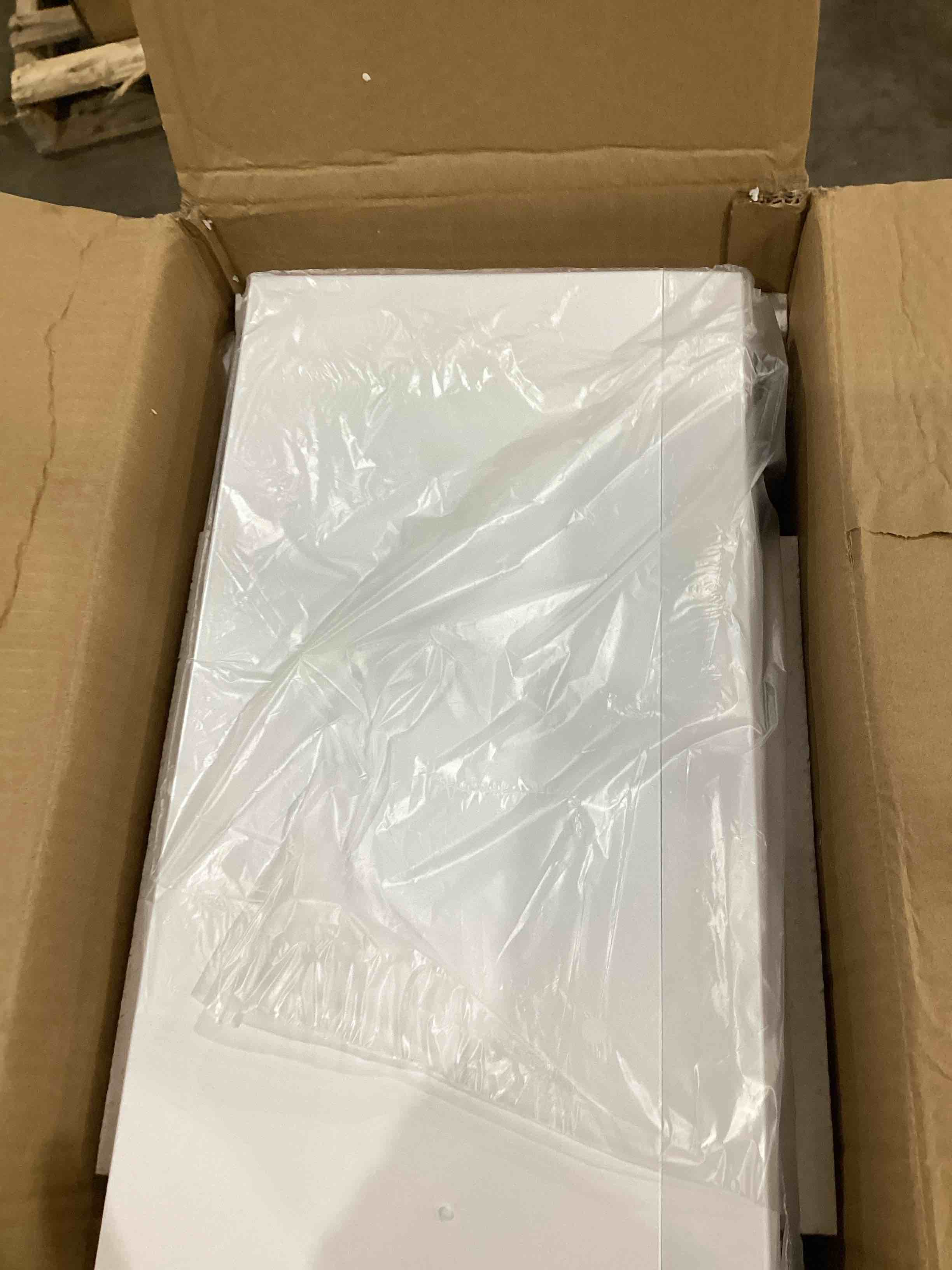 https://s3.amazonaws.com/lotting-images-prod/bidfta/ORG4241988_1751889487266.jpeg