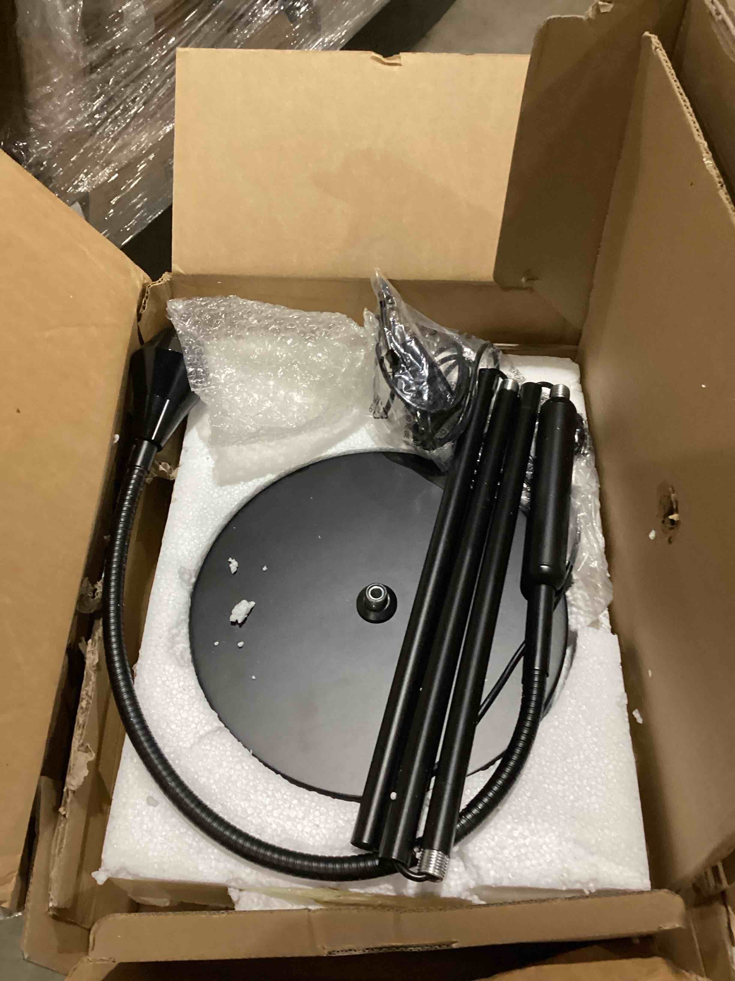 https://s3.amazonaws.com/lotting-images-prod/bidfta/ORG4242217_1752158213511.jpeg