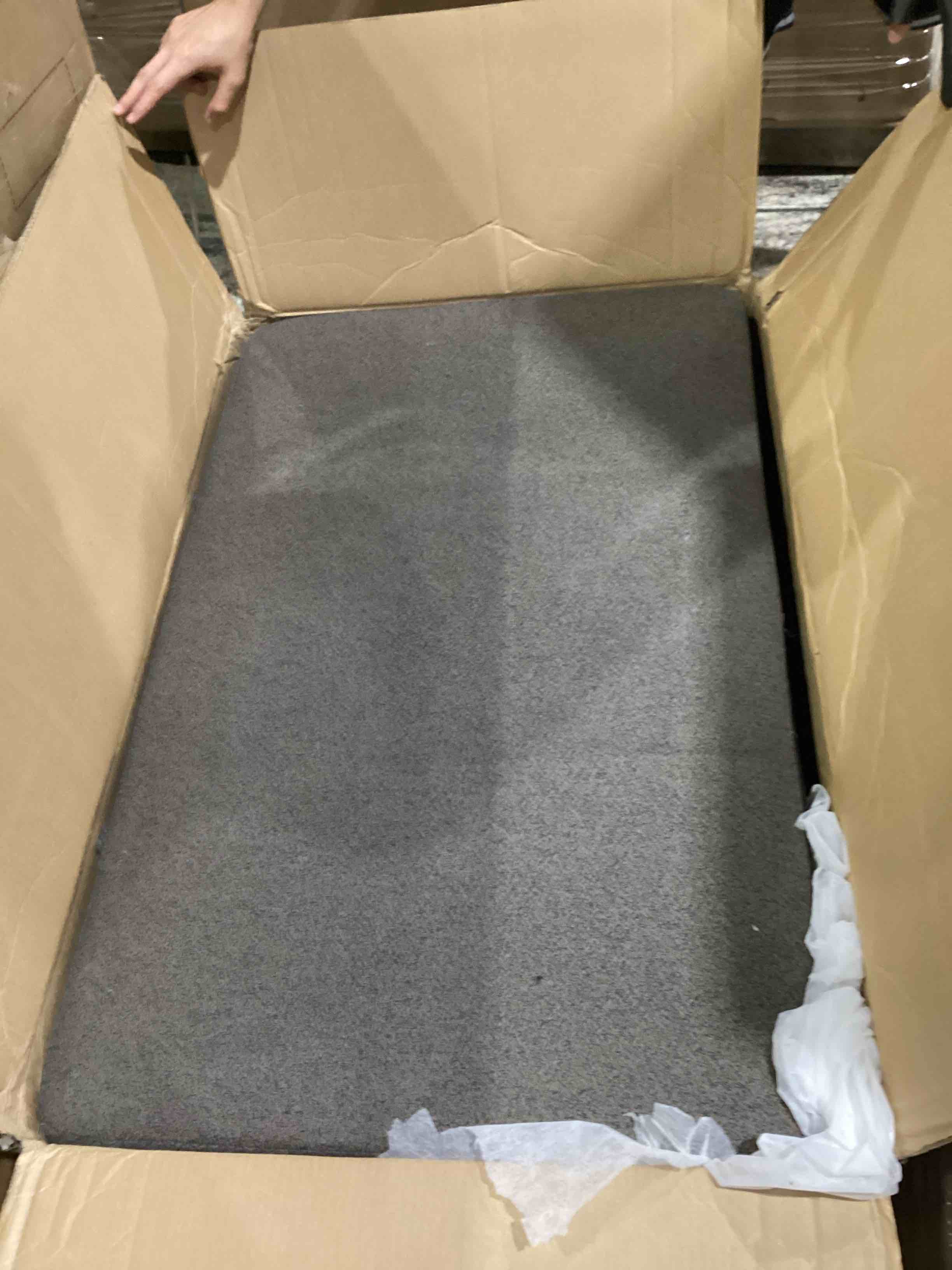 https://s3.amazonaws.com/lotting-images-prod/bidfta/ORG4242224_1752151502270.jpeg