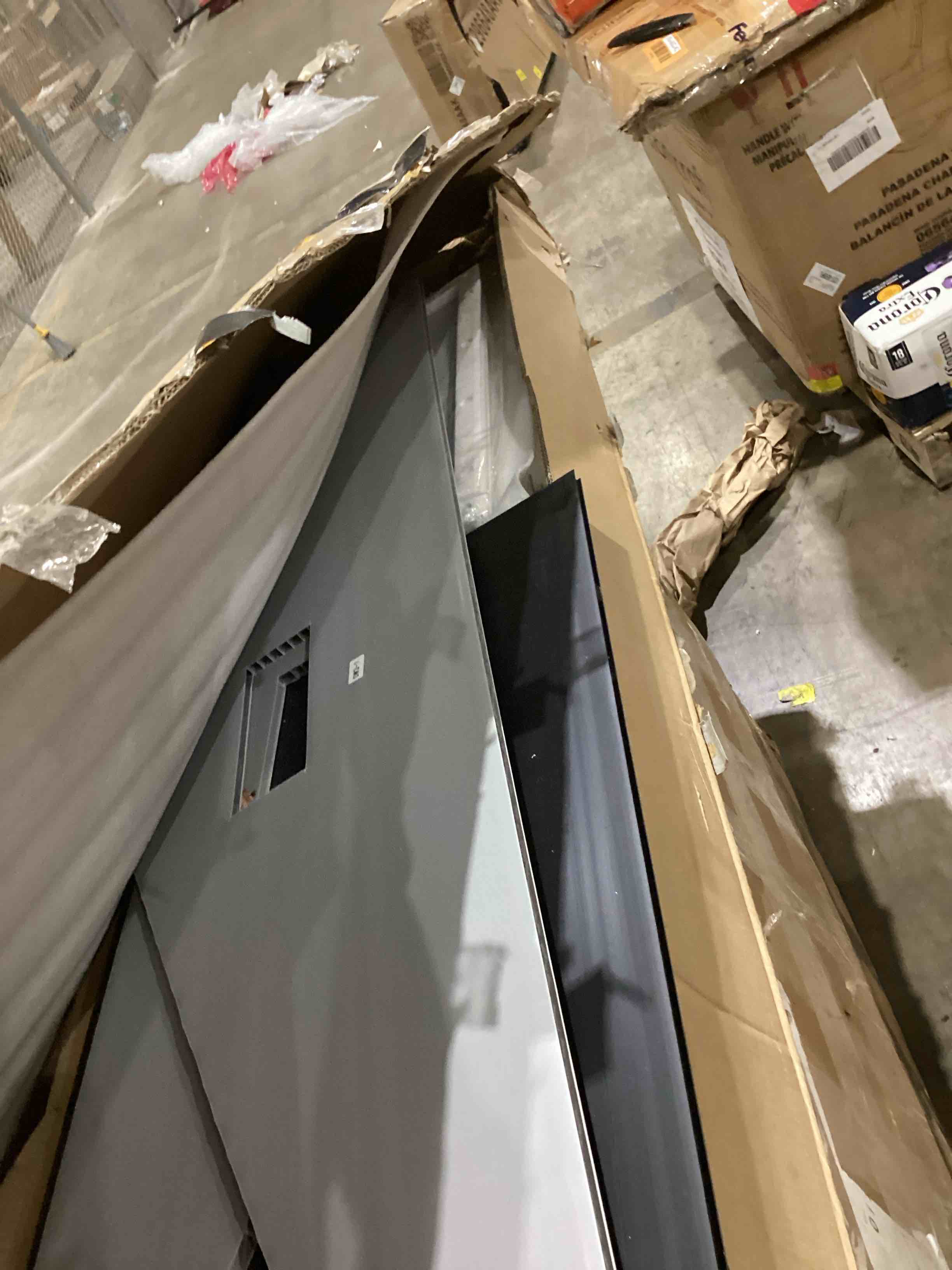https://s3.amazonaws.com/lotting-images-prod/bidfta/ORG4242245_1752252563604.jpeg