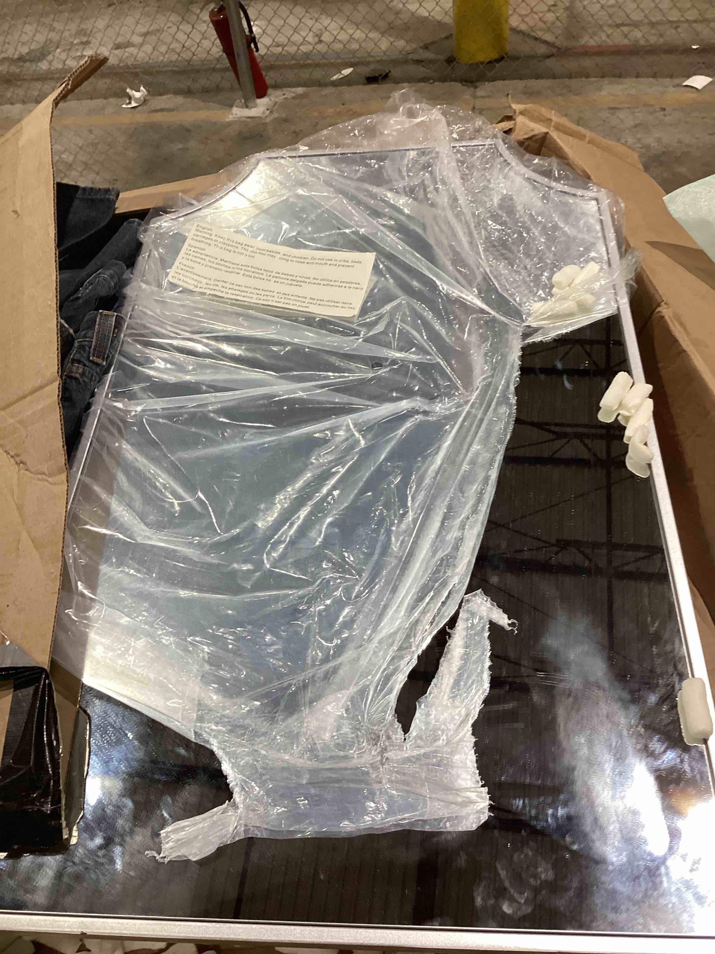 https://s3.amazonaws.com/lotting-images-prod/bidfta/ORG4242260_1752232188050.jpeg