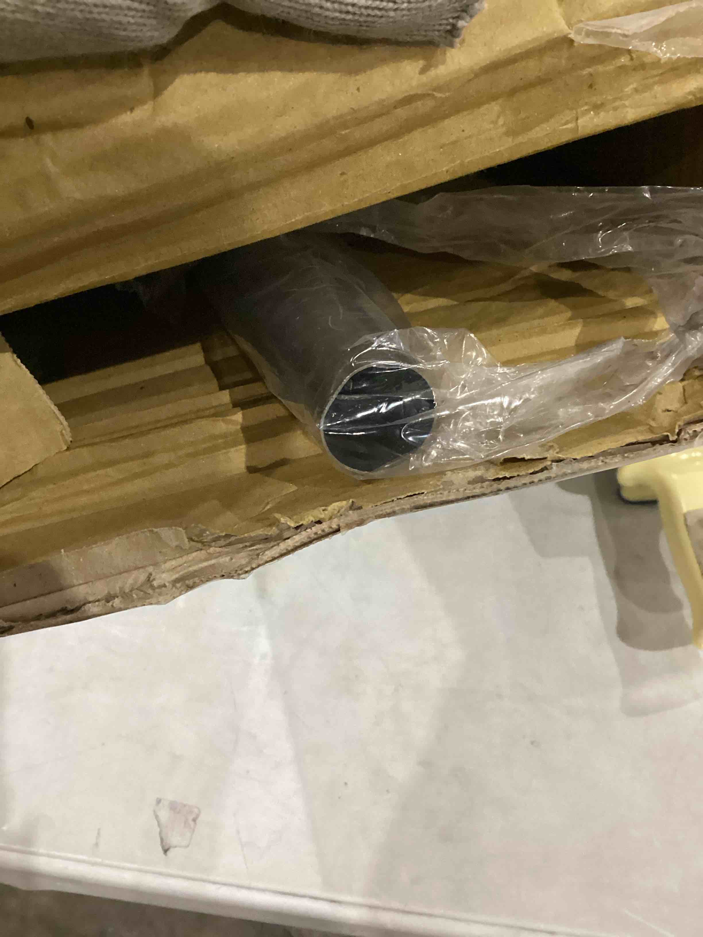 https://s3.amazonaws.com/lotting-images-prod/bidfta/ORG4242281_1752494131681.jpeg