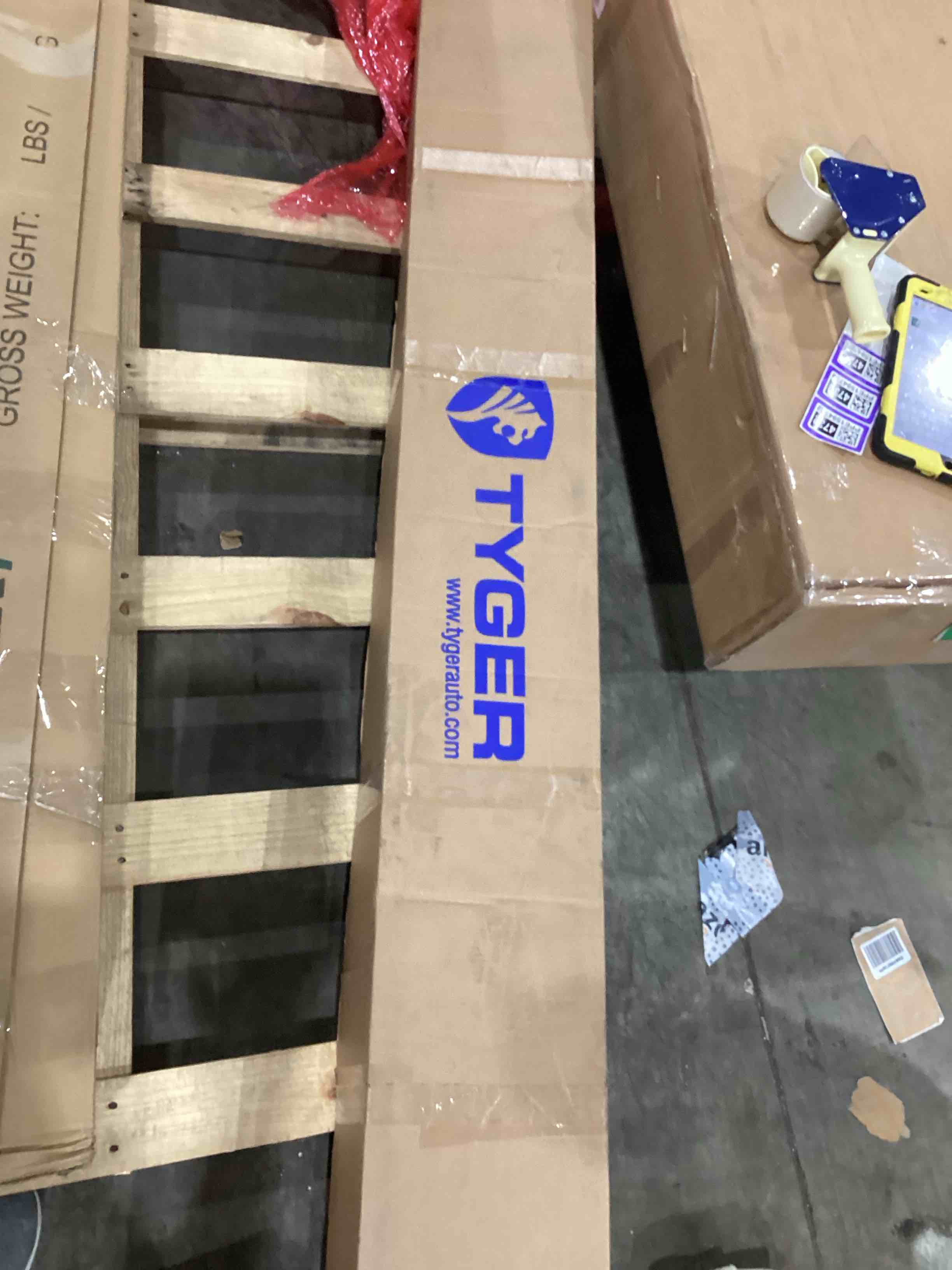 https://s3.amazonaws.com/lotting-images-prod/bidfta/ORG4242367_1752583926324.jpeg
