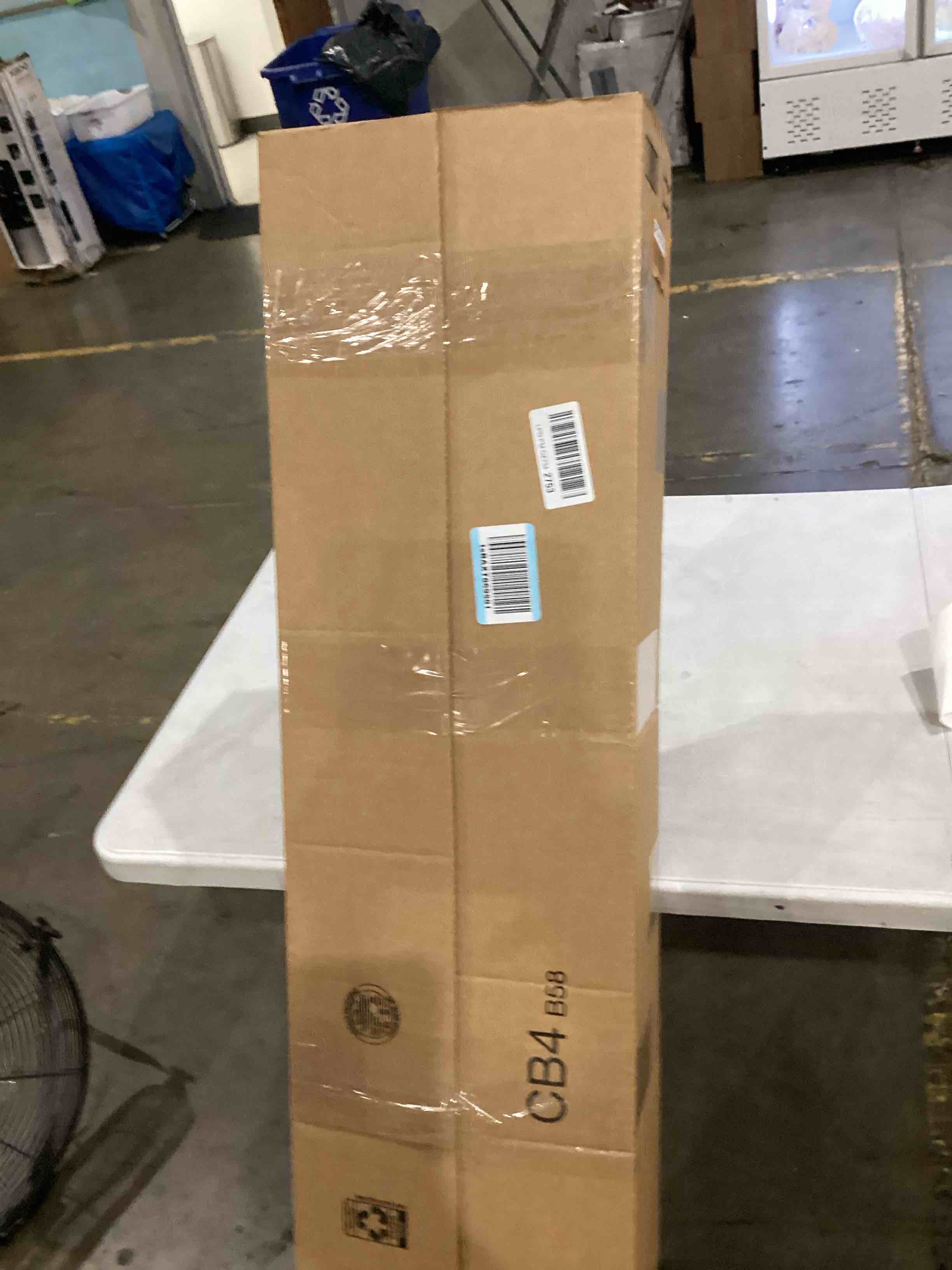 https://s3.amazonaws.com/lotting-images-prod/bidfta/ORG4242383_1752590368369.jpeg