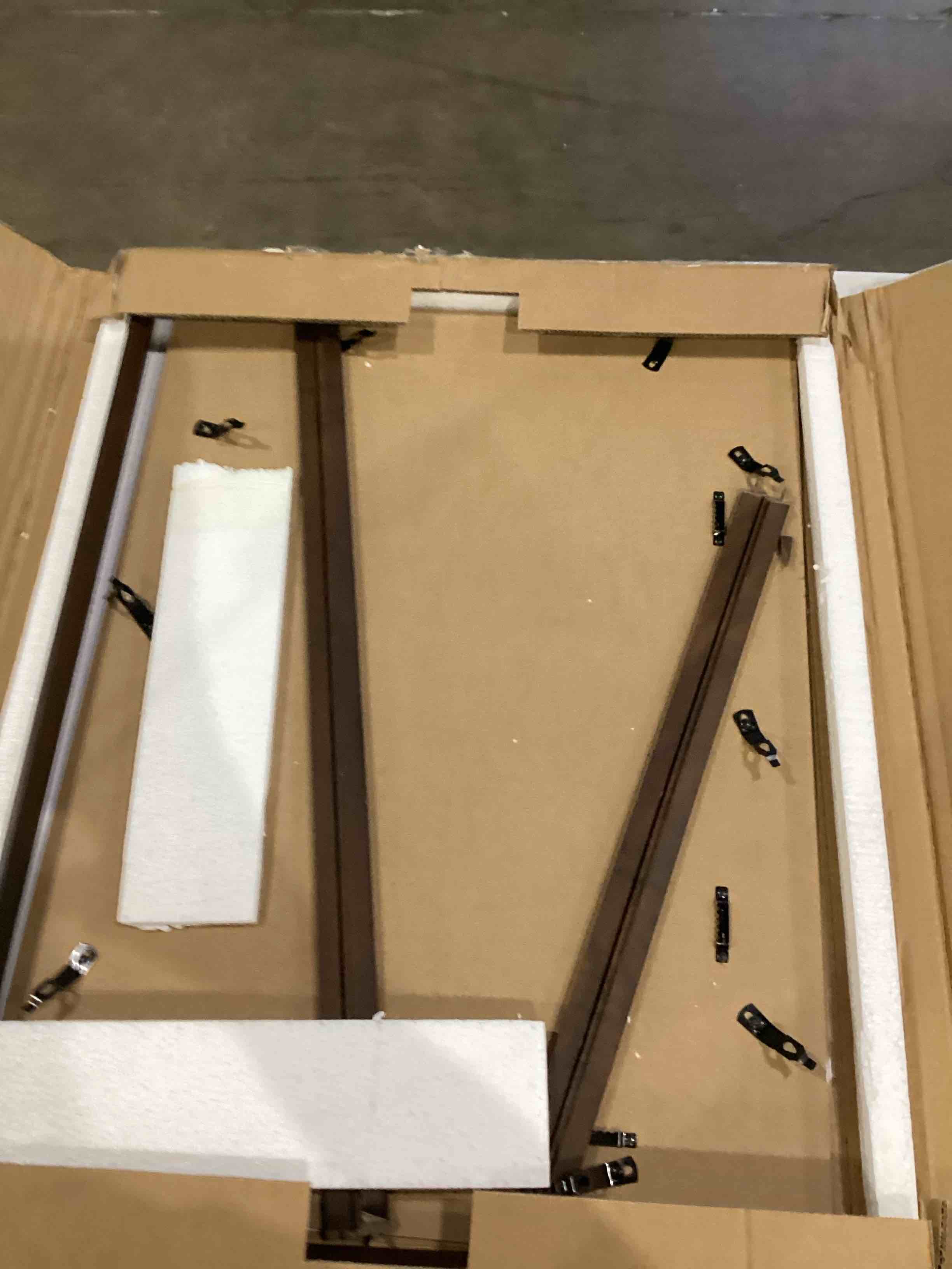 https://s3.amazonaws.com/lotting-images-prod/bidfta/ORG4242392_1752593149432.jpeg