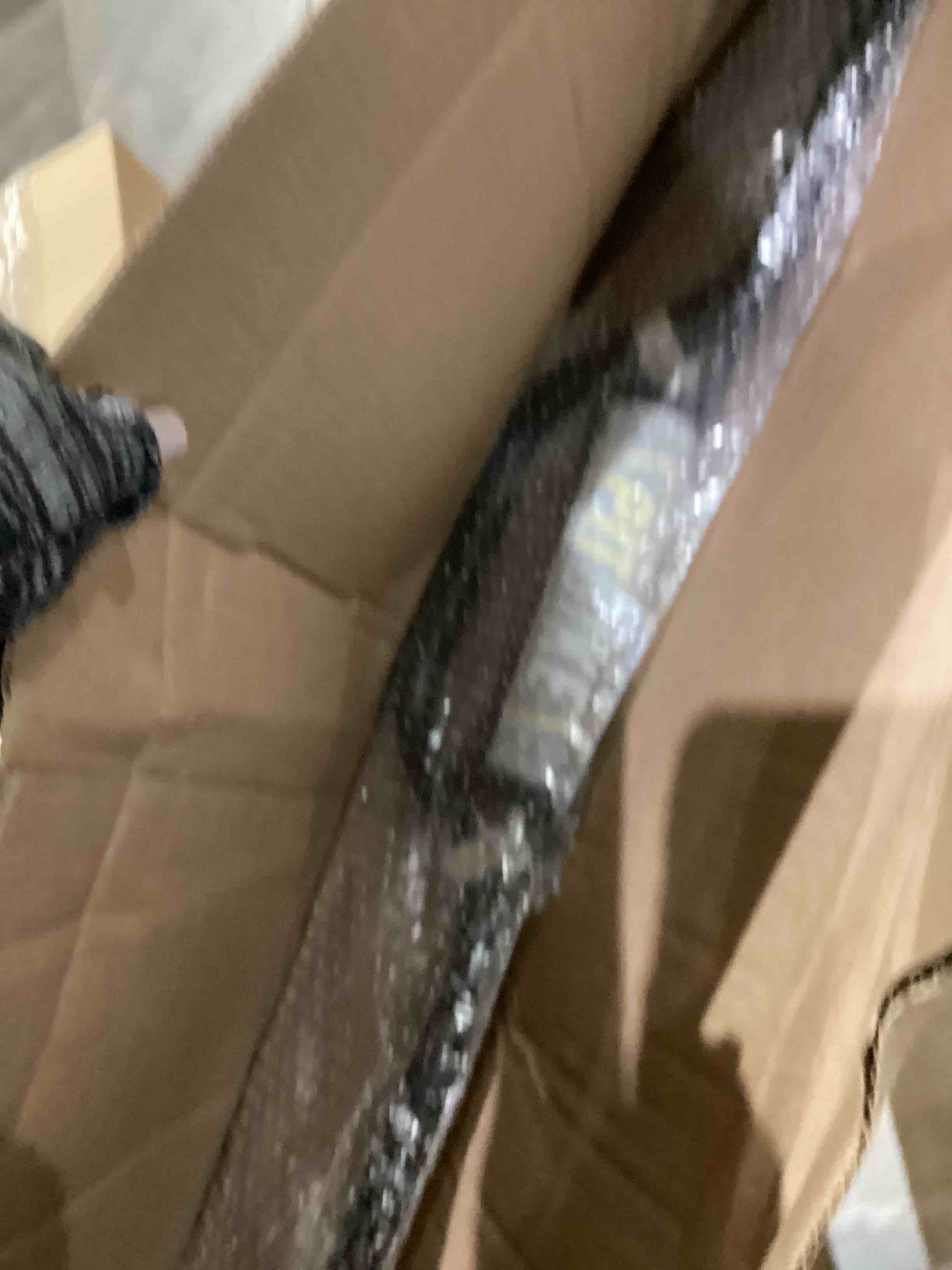 https://s3.amazonaws.com/lotting-images-prod/bidfta/ORG4242410_1752599033855.jpeg