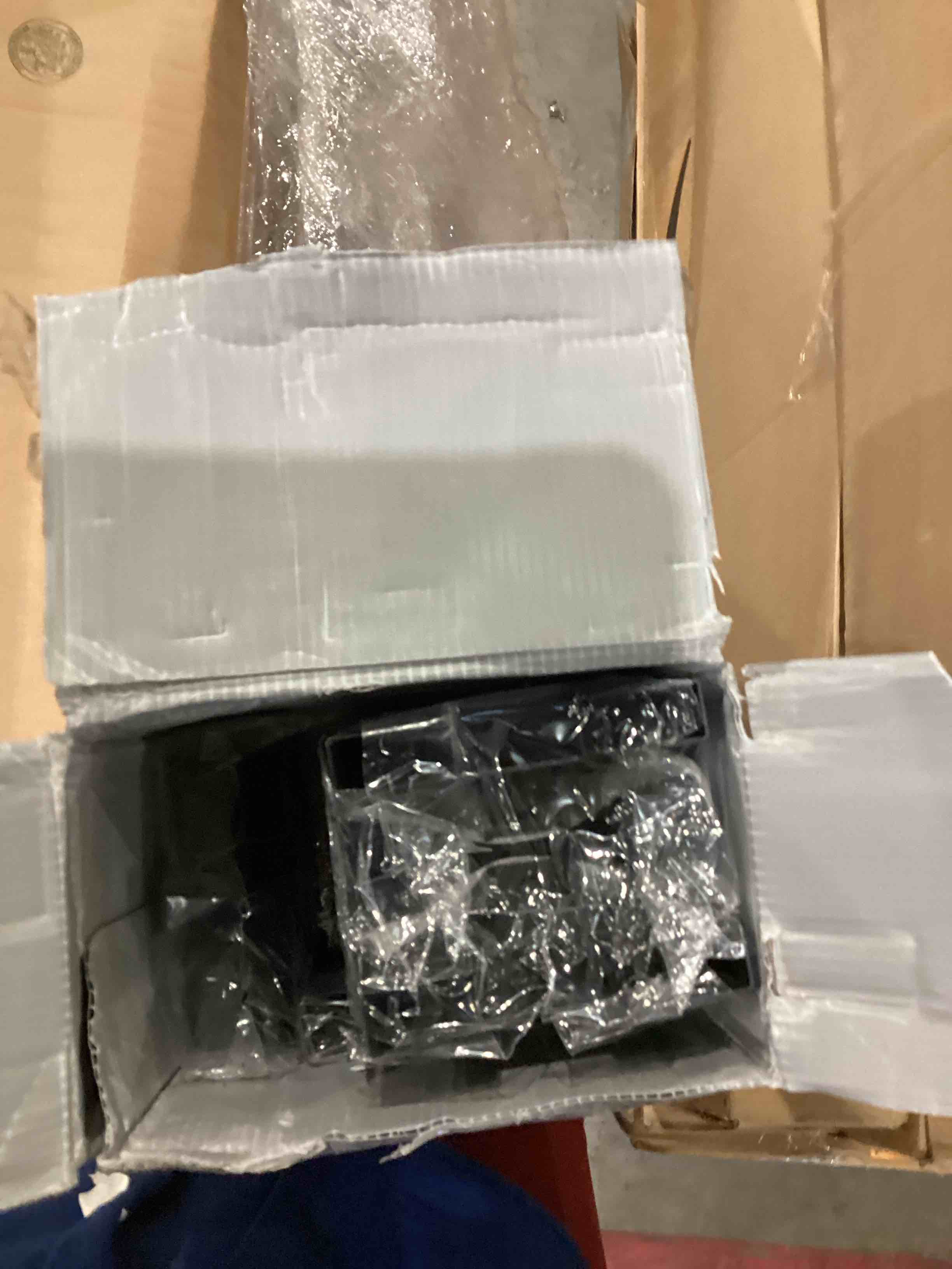 https://s3.amazonaws.com/lotting-images-prod/bidfta/ORG4242425_1752602103101.jpeg