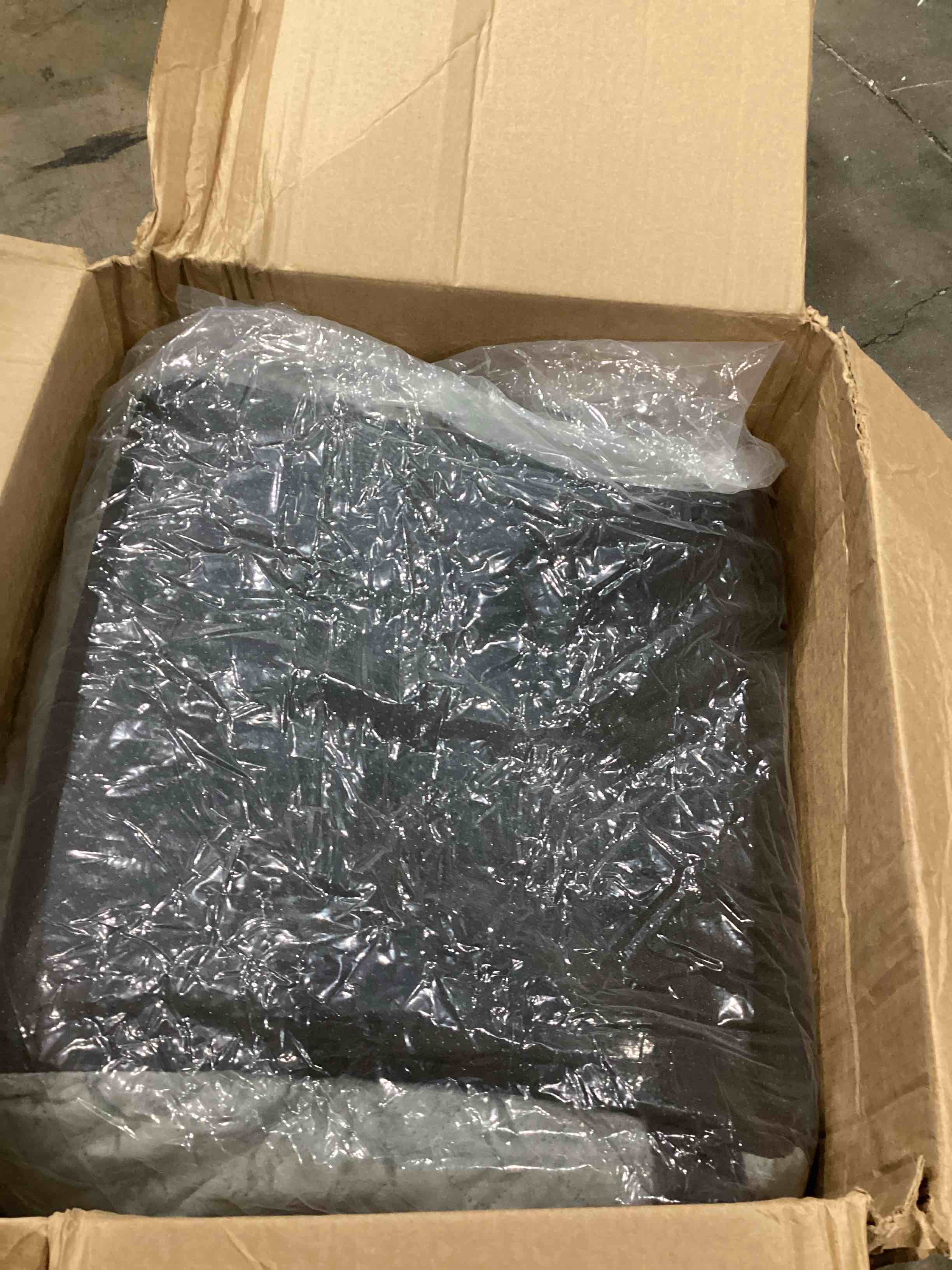 https://s3.amazonaws.com/lotting-images-prod/bidfta/ORG4243817_1736367548254.jpeg