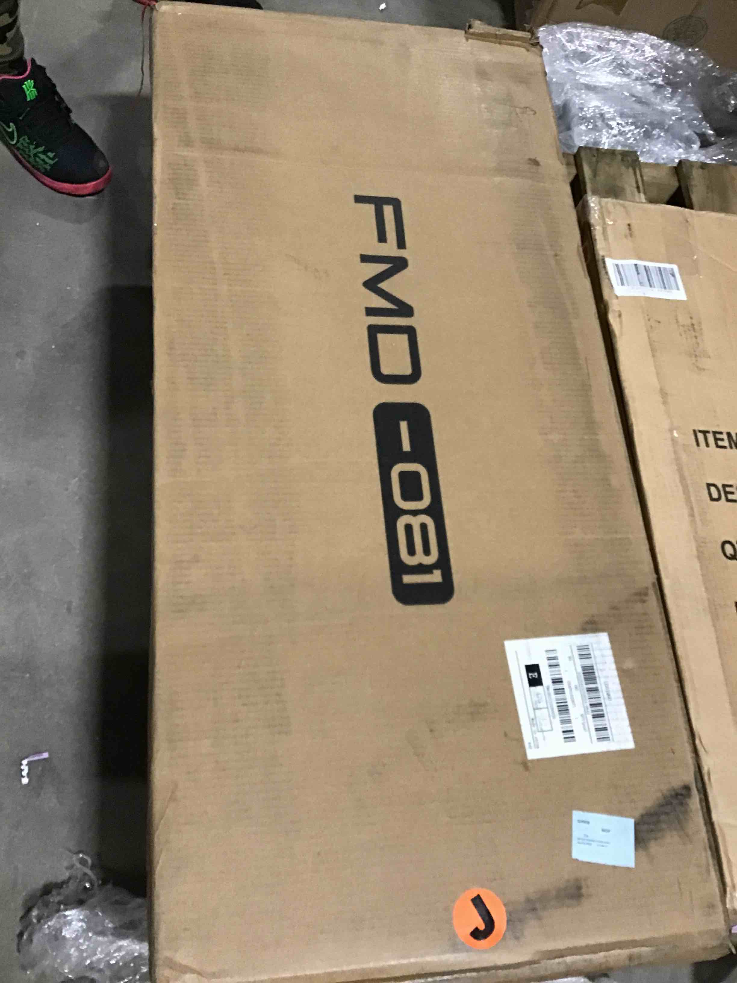 https://s3.amazonaws.com/lotting-images-prod/bidfta/ORG4247792_1677858708300.jpeg