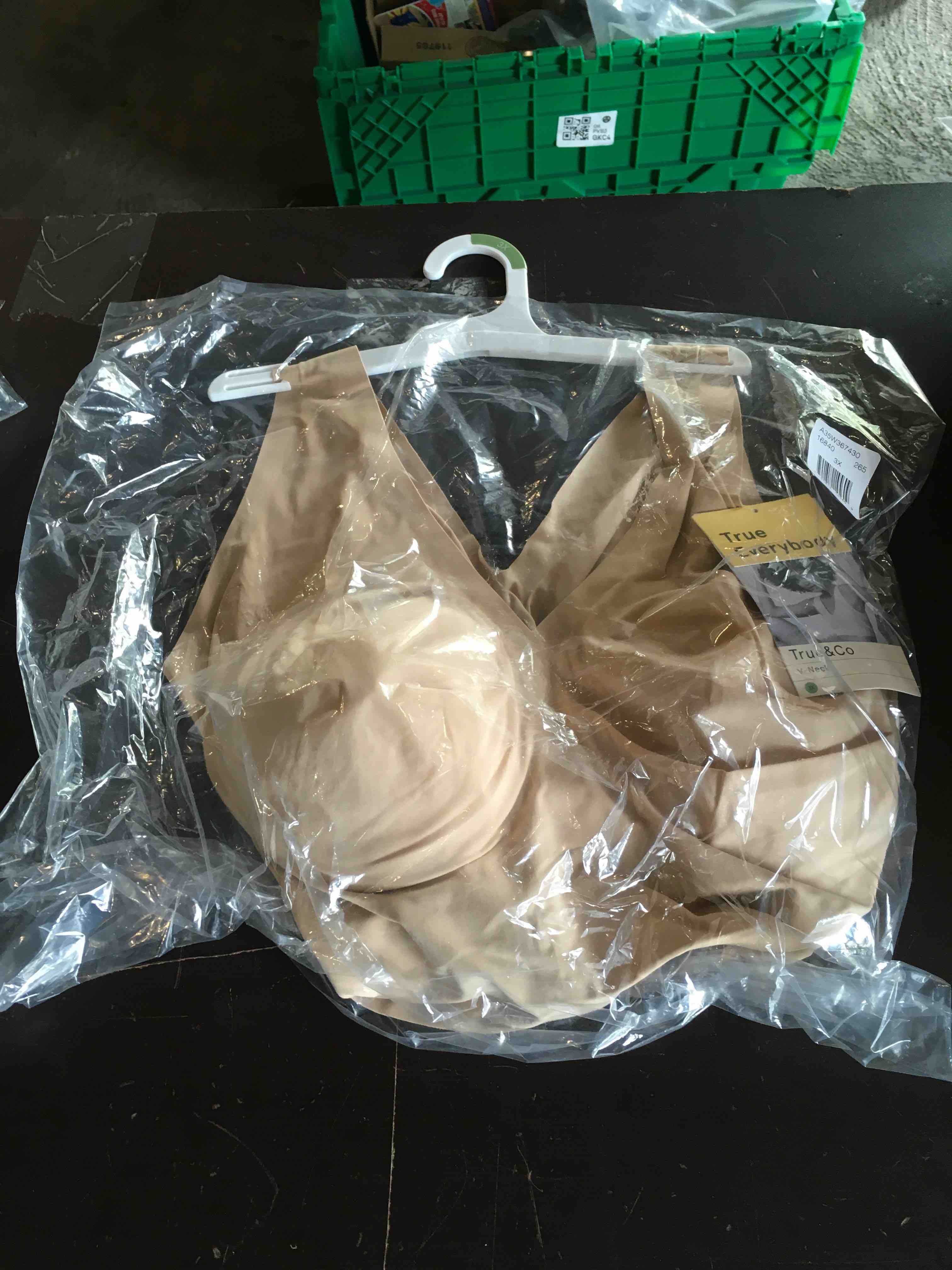 https://s3.amazonaws.com/lotting-images-prod/bidfta/ORG4272301_1689606758137.jpeg