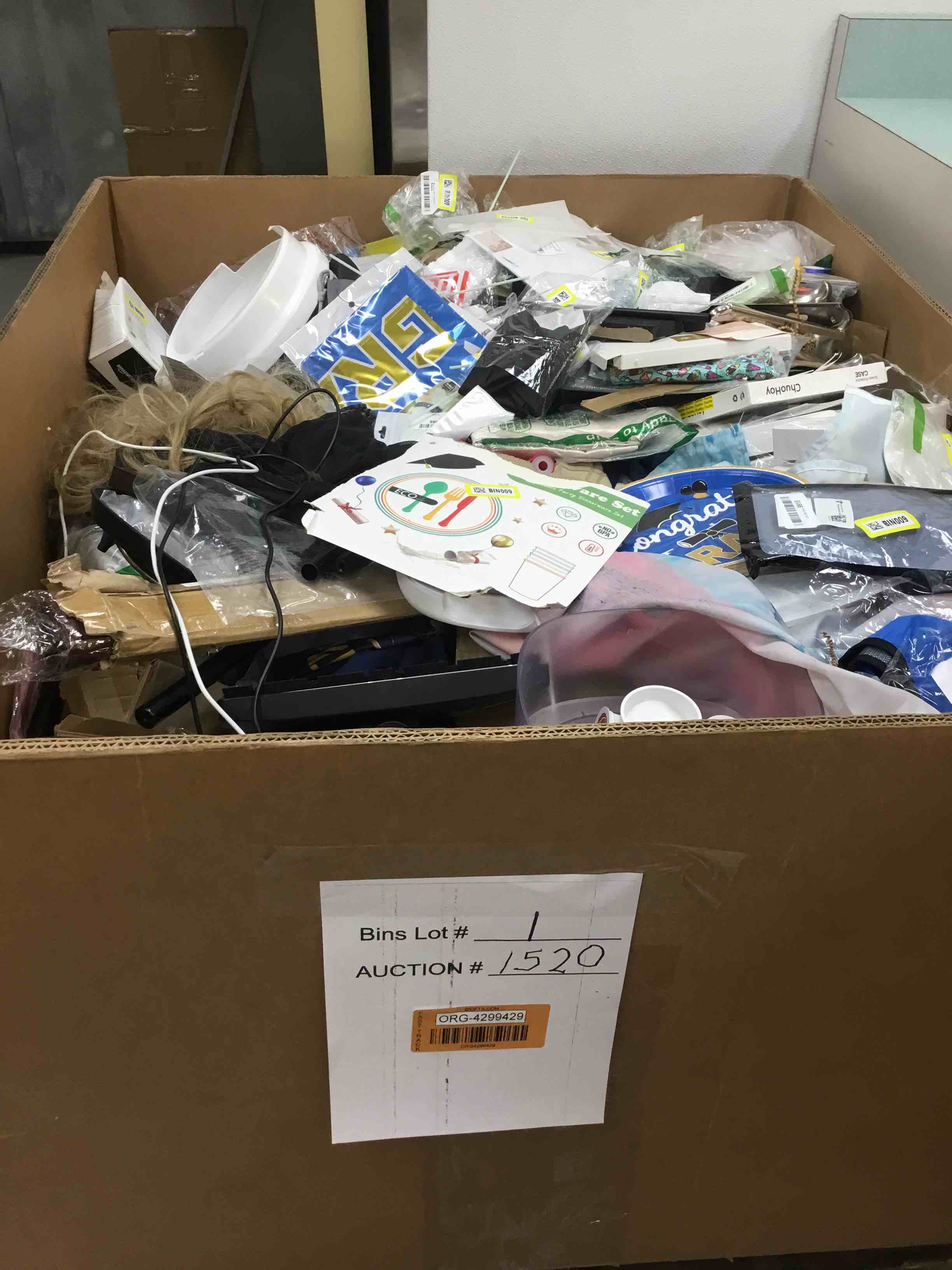 Bins and bits lot 1